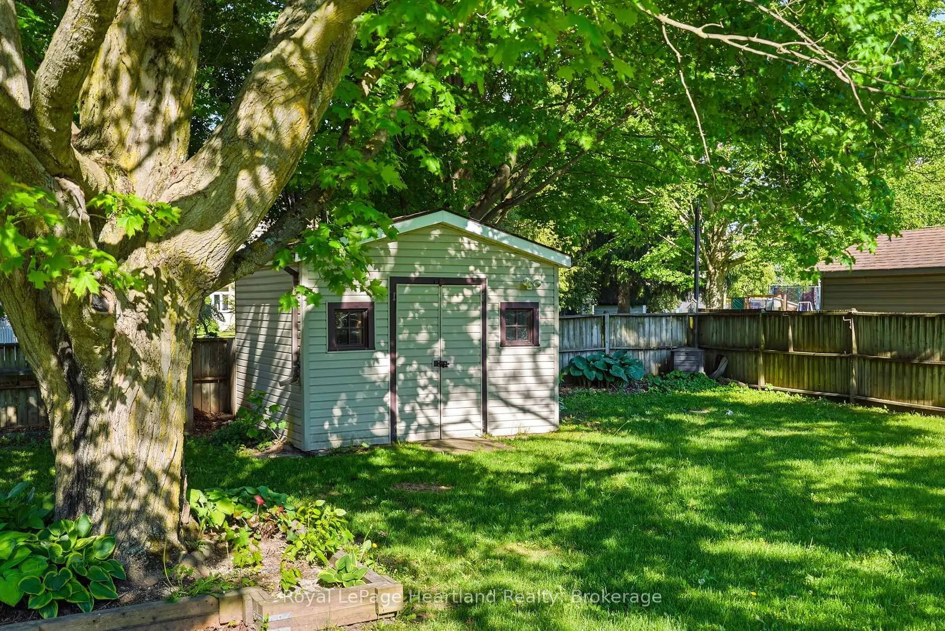 Photo 41 of 476 Carling Terrace, North Huron, Wingham — HOMEH