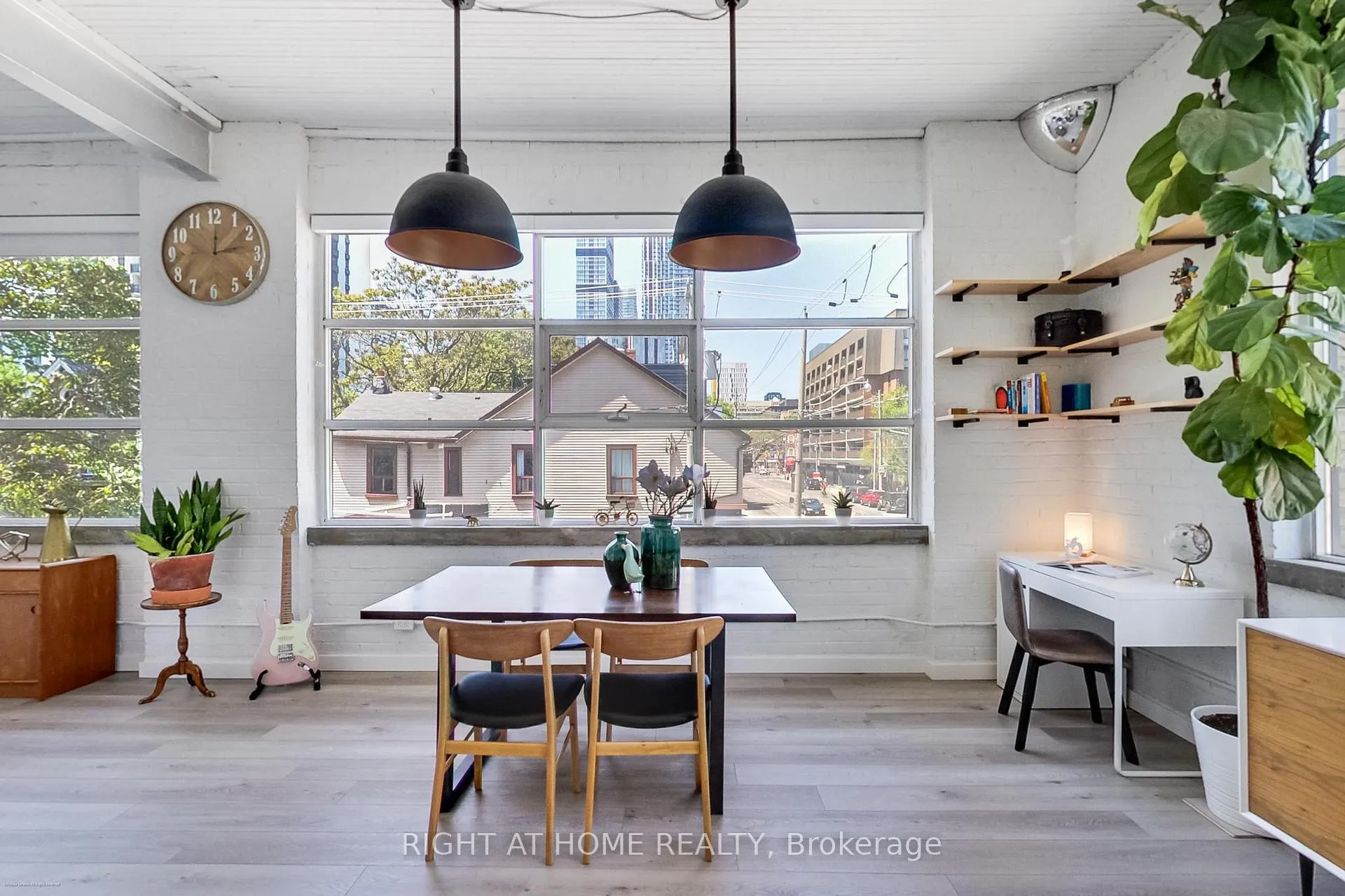 Photo 8 of Unit 218, 365 Dundas Street E, Toronto, Moss Park — HOMEH