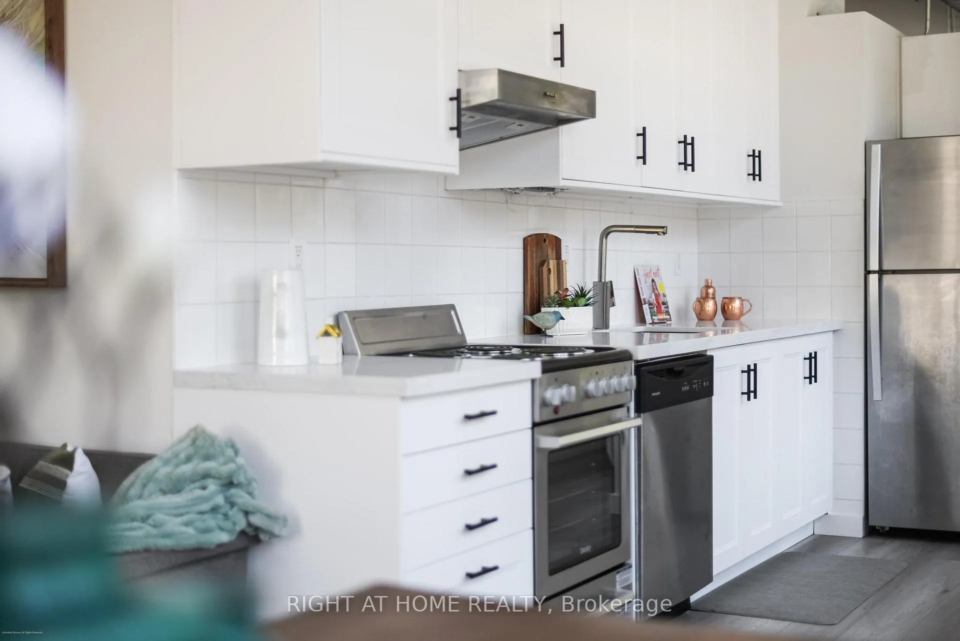 Photo 15 of Unit 218, 365 Dundas Street E, Toronto, Moss Park — HOMEH