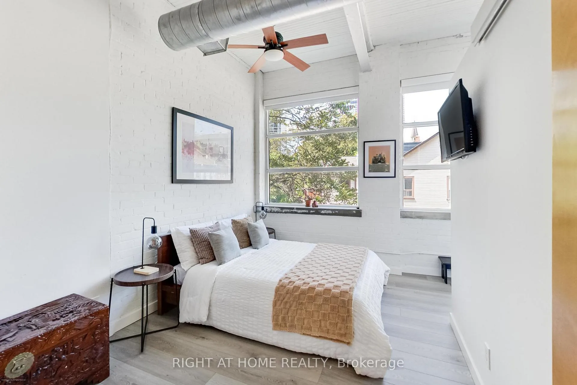 Photo 18 of Unit 218, 365 Dundas Street E, Toronto, Moss Park — HOMEH