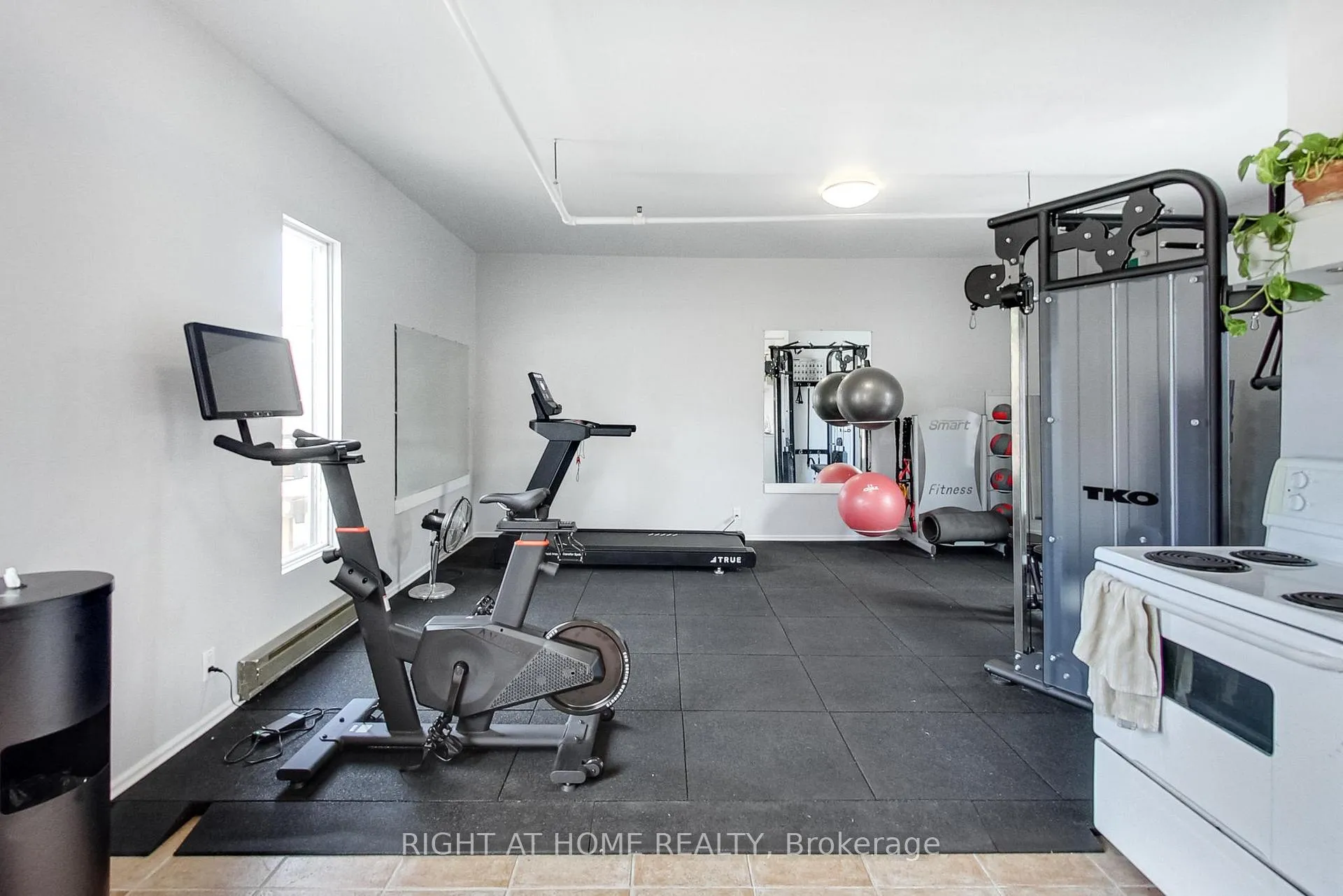 Photo 22 of Unit 218, 365 Dundas Street E, Toronto, Moss Park — HOMEH