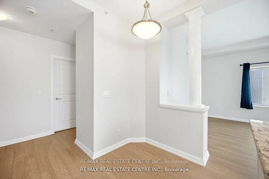 Photo 7 of Unit 114, 778 Laurelwood Drive, Waterloo, Columbia Forest/Clair Hills — HOMEH