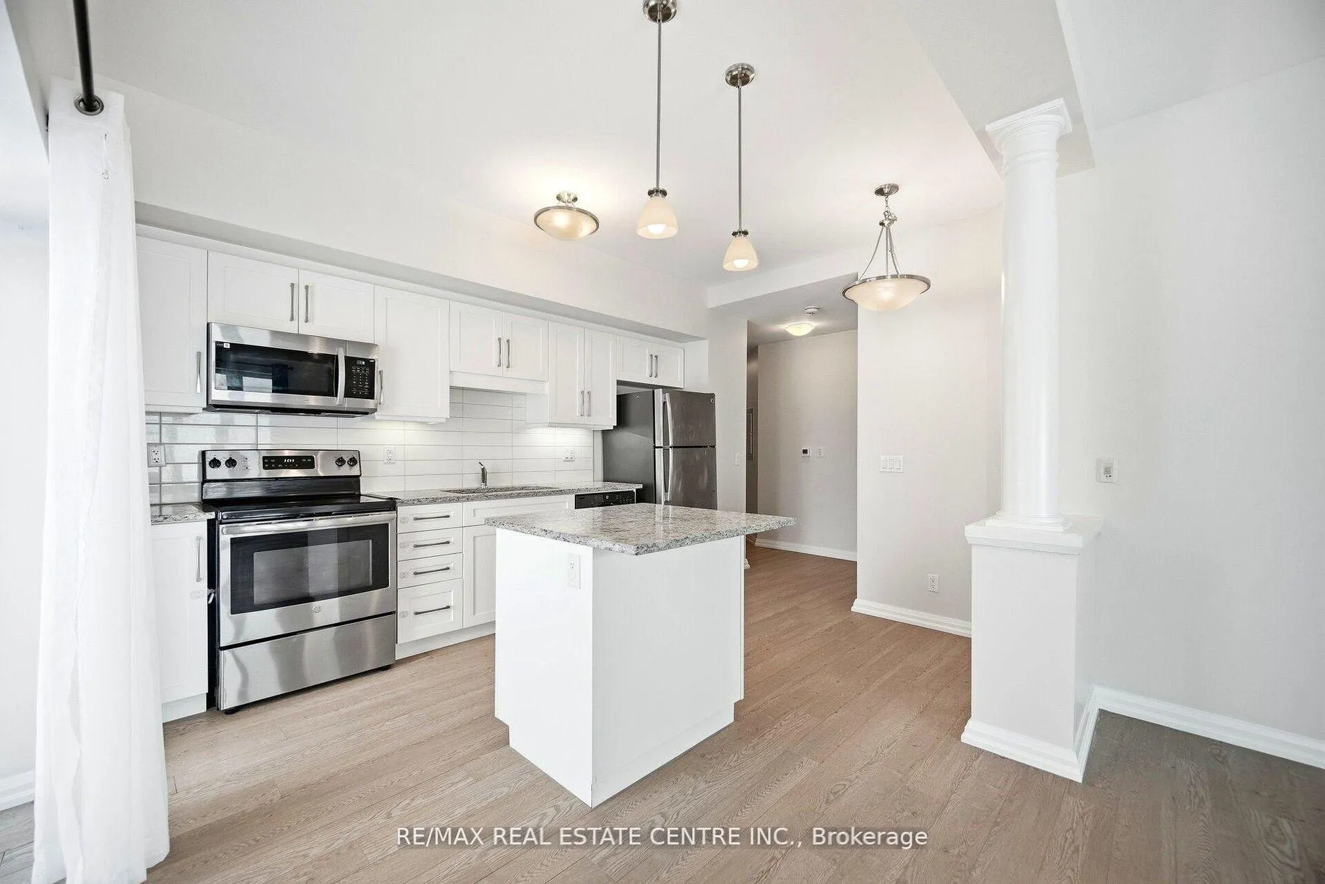 Photo 12 of Unit 114, 778 Laurelwood Drive, Waterloo, Columbia Forest/Clair Hills — HOMEH