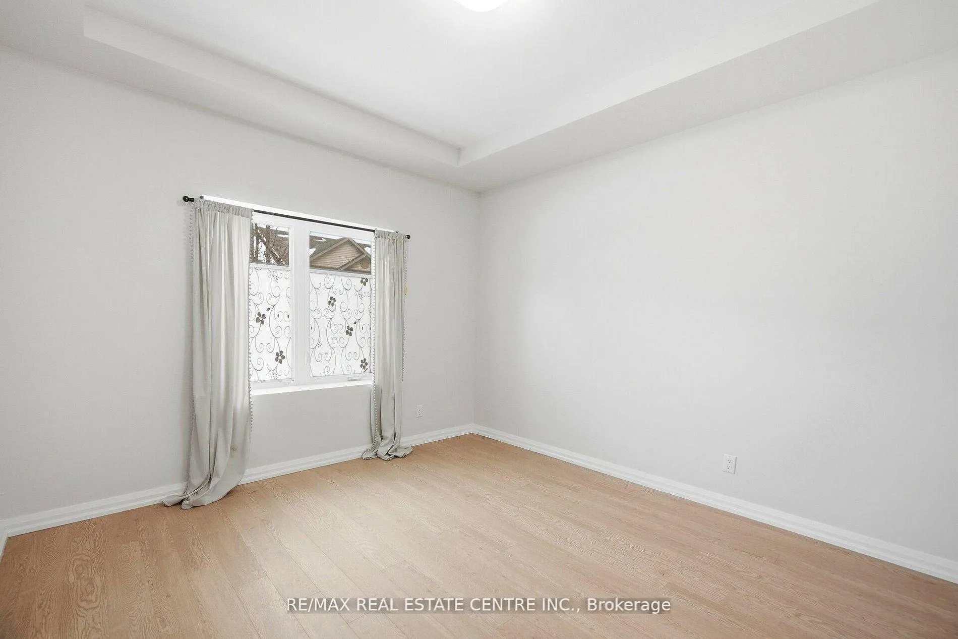 Photo 19 of Unit 114, 778 Laurelwood Drive, Waterloo, Columbia Forest/Clair Hills — HOMEH