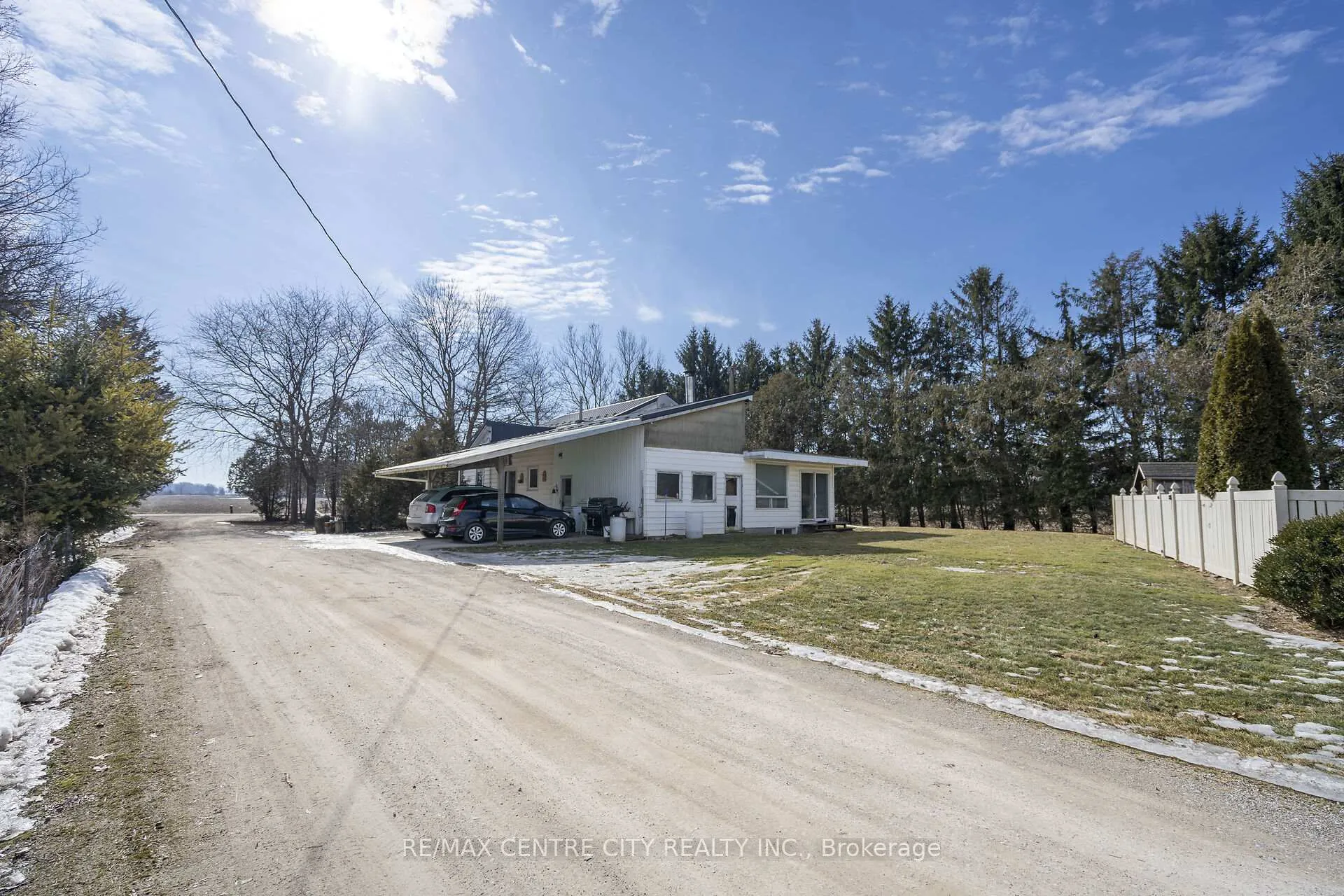 Photo 27 of 13875 Gosnell Line, Chatham-Kent, Highgate — HOMEH
