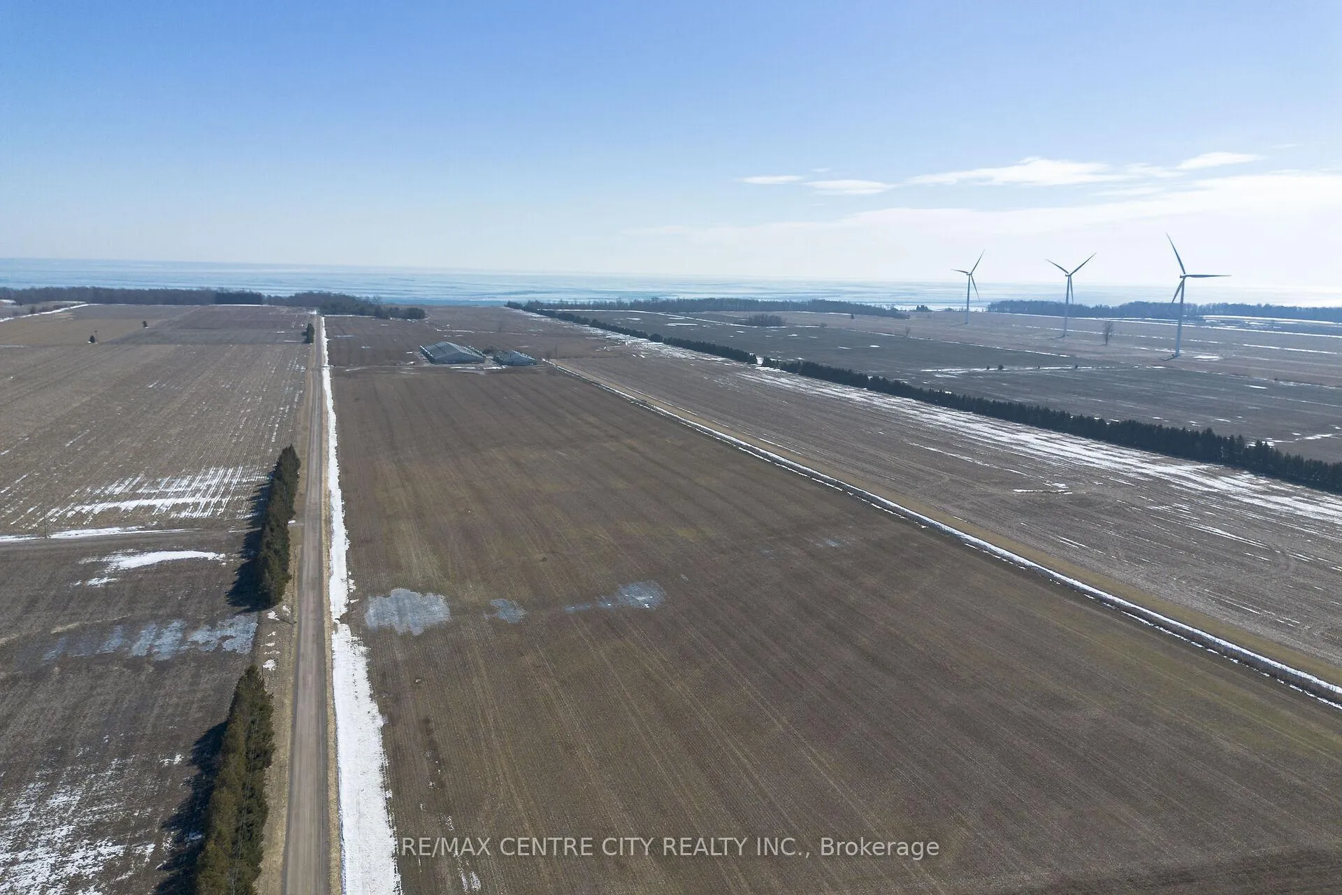 Photo 4 of 18692 Palmyra Road, Chatham-Kent, Orford — HOMEH