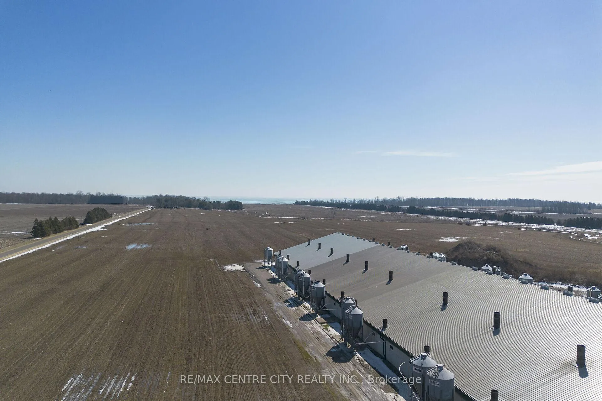 Photo 5 of 18692 Palmyra Road, Chatham-Kent, Orford — HOMEH