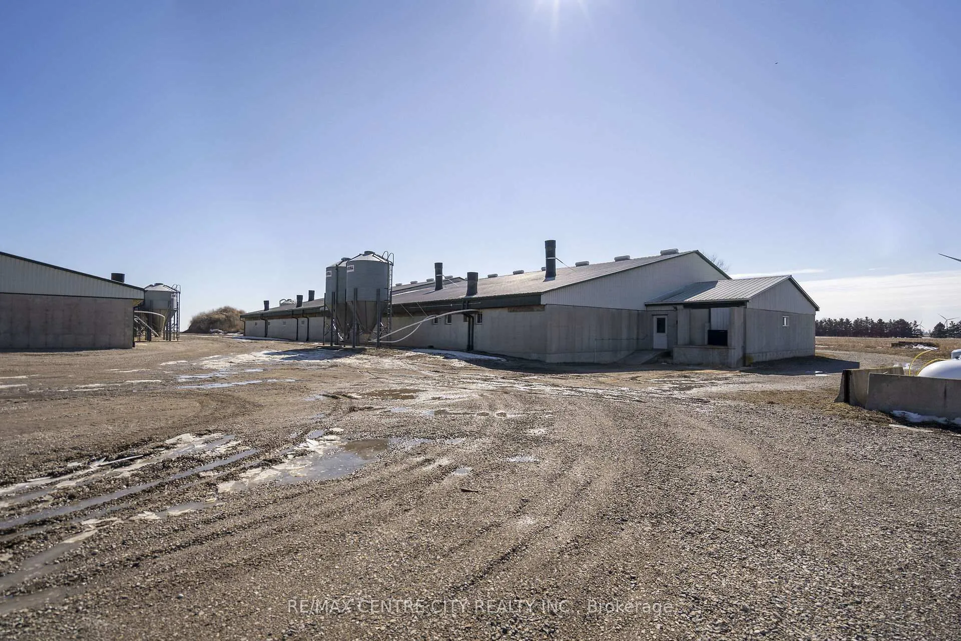Photo 29 of 18692 Palmyra Road, Chatham-Kent, Orford — HOMEH