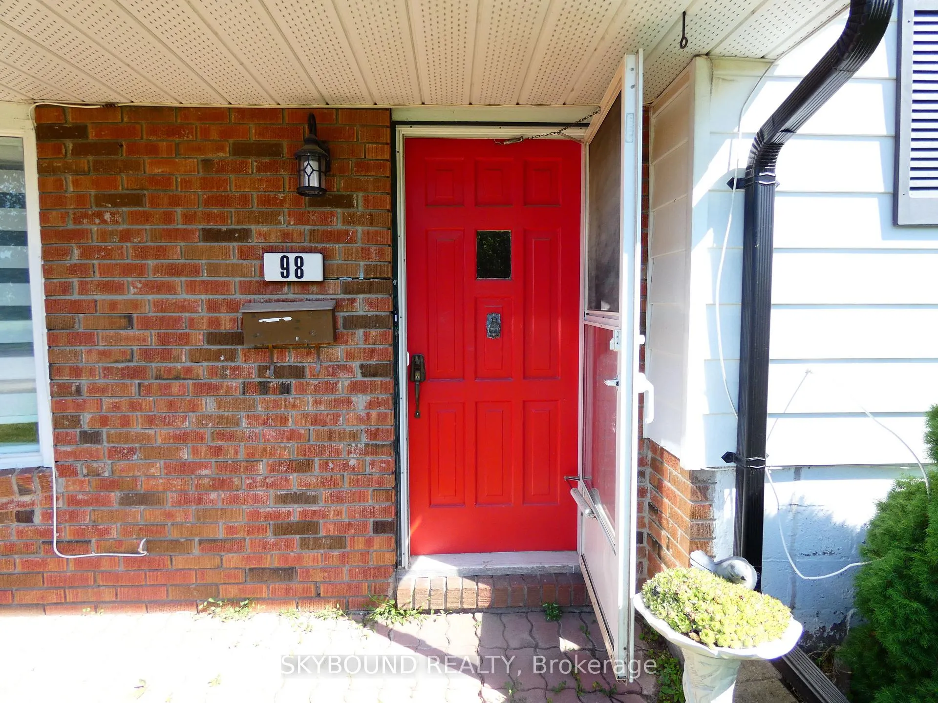 Photo 3 of Unit 1, 98 Barton Street, Milton, Old Milton — HOMEH