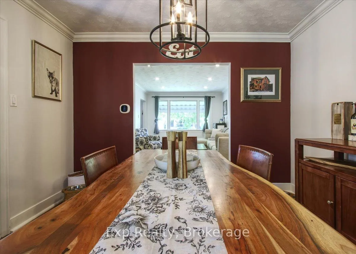 Photo 11 of 508 Cordach Crescent, Peterborough, Town Ward 3 — HOMEH