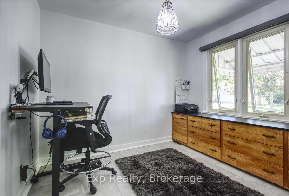 Photo 19 of 508 Cordach Crescent, Peterborough, Town Ward 3 — HOMEH