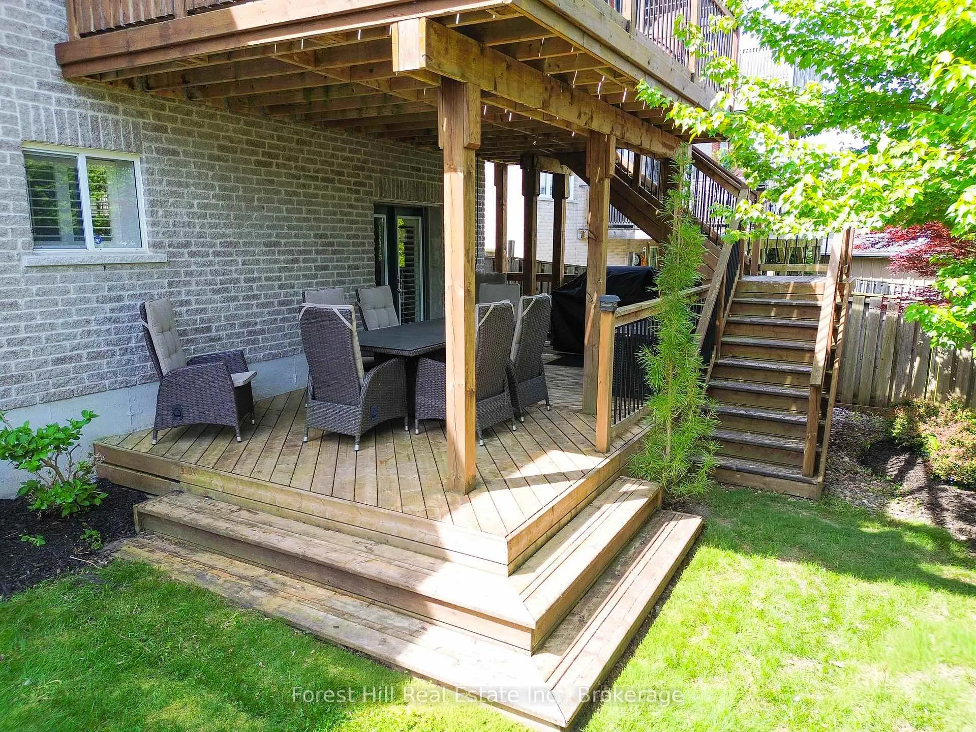Photo 11 of 68 Silver Trail S, Barrie, Ardagh — HOMEH