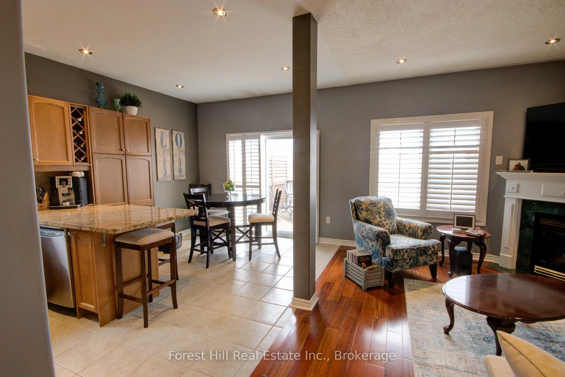 Photo 20 of 68 Silver Trail S, Barrie, Ardagh — HOMEH