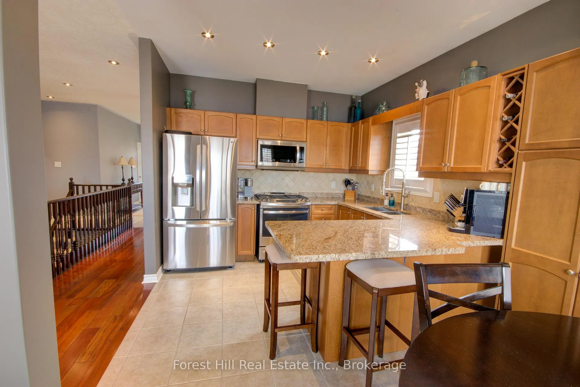 Photo 22 of 68 Silver Trail S, Barrie, Ardagh — HOMEH