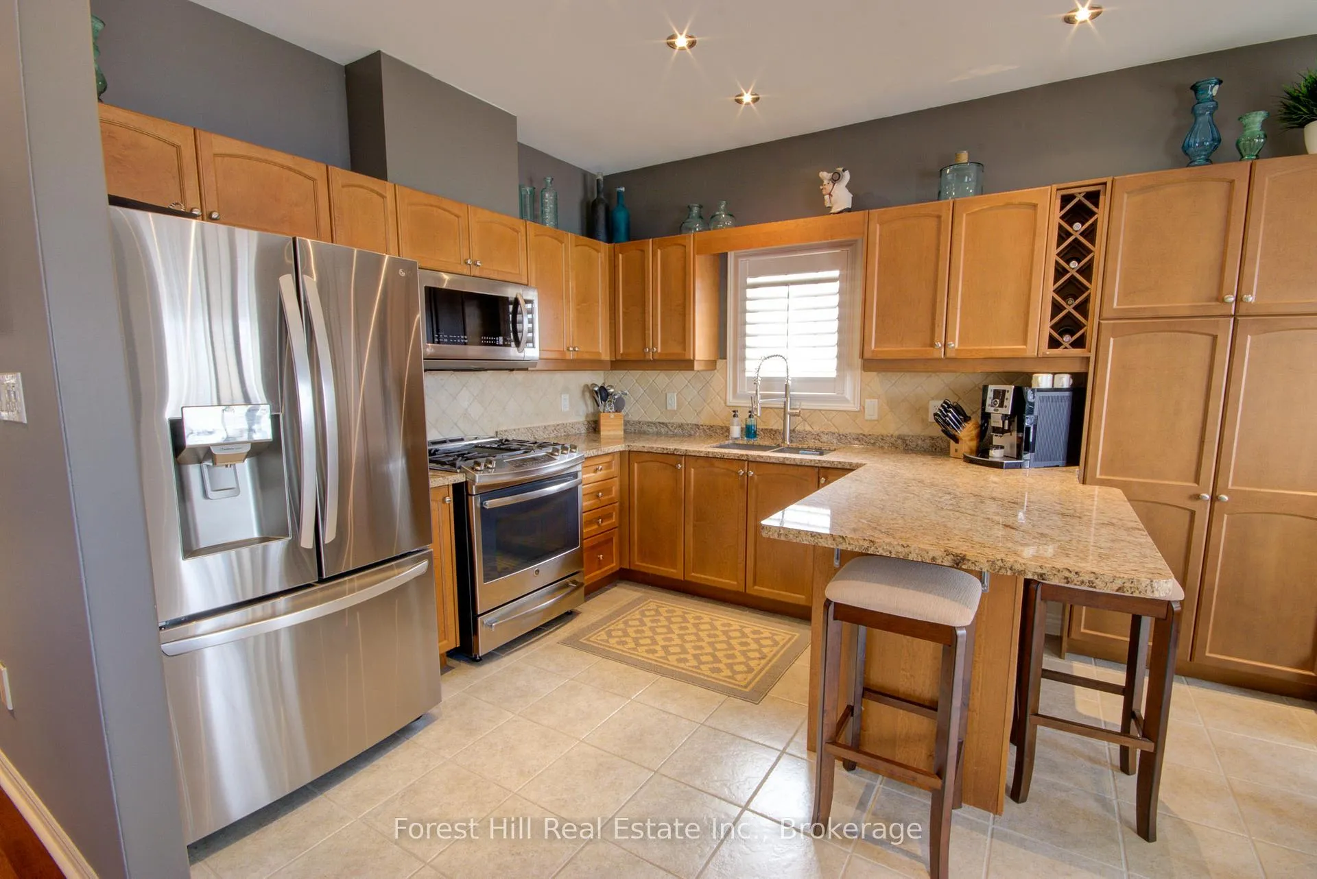 Photo 23 of 68 Silver Trail S, Barrie, Ardagh — HOMEH