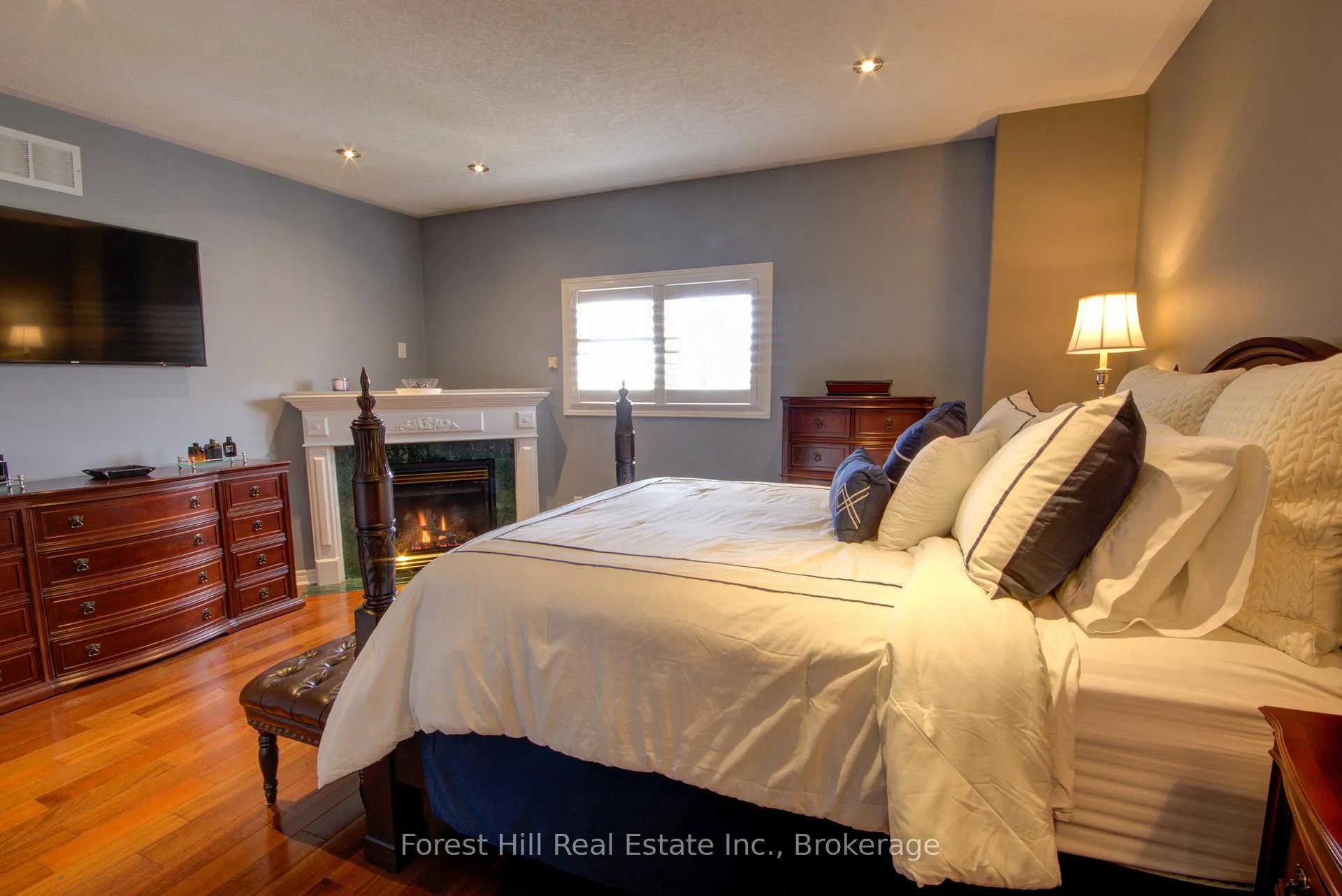 Photo 27 of 68 Silver Trail S, Barrie, Ardagh — HOMEH