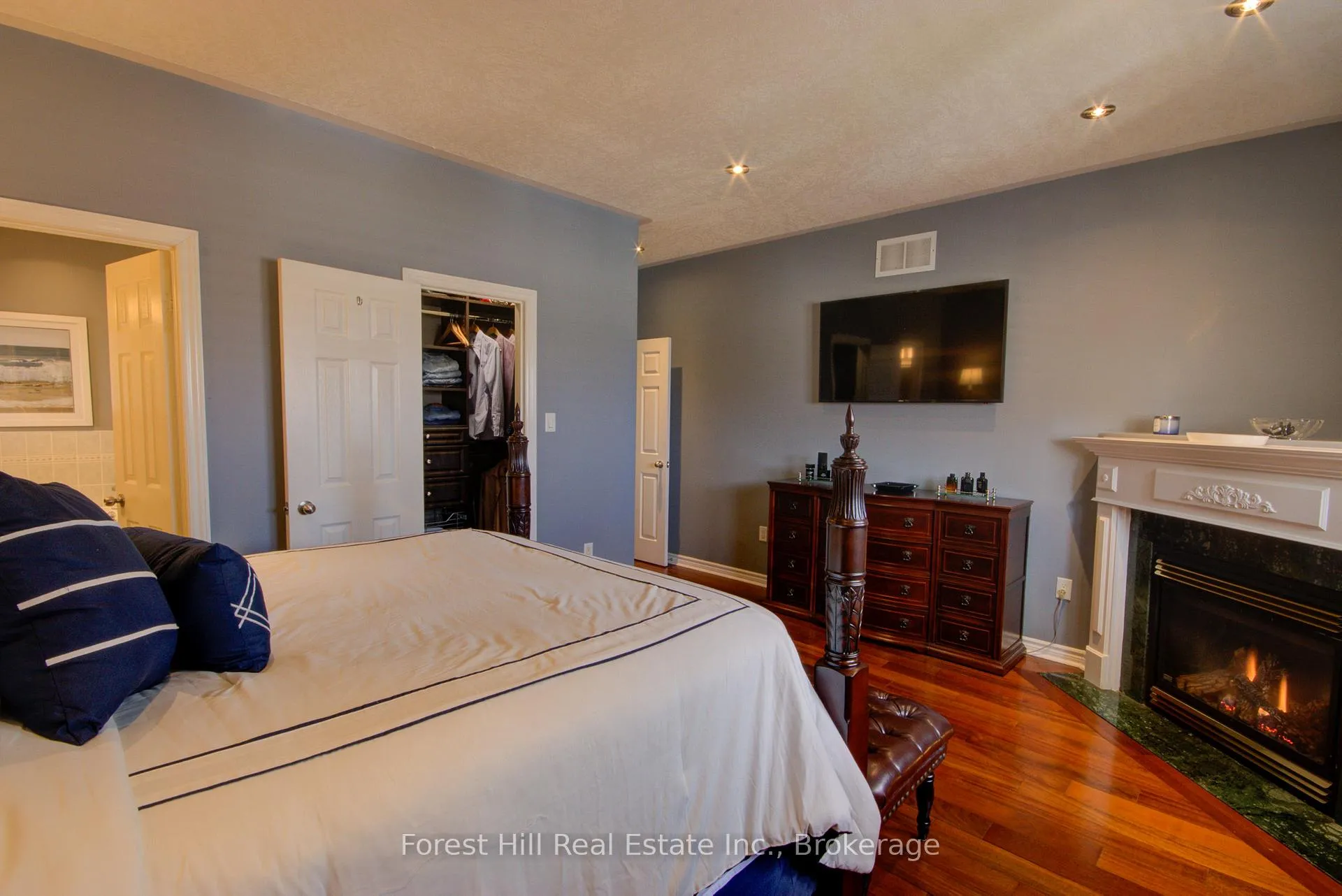 Photo 28 of 68 Silver Trail S, Barrie, Ardagh — HOMEH