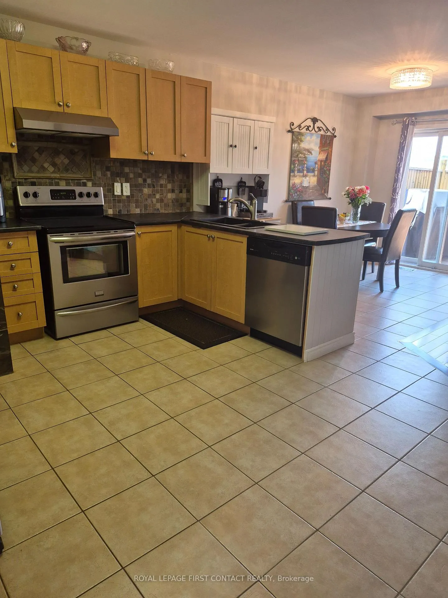 Photo 8 of 1768 Lamstone Street, Innisfil, Alcona — HOMEH