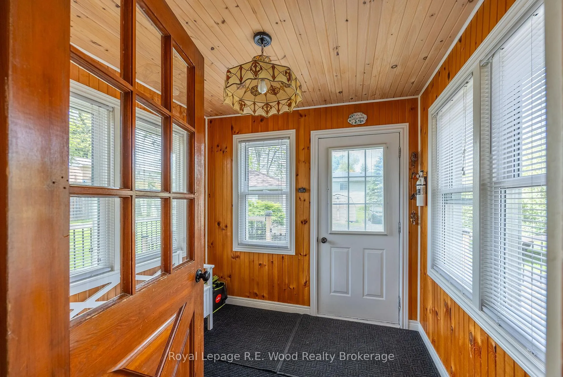 Photo 11 of 25 Edison Drive, Bayham, Vienna — HOMEH