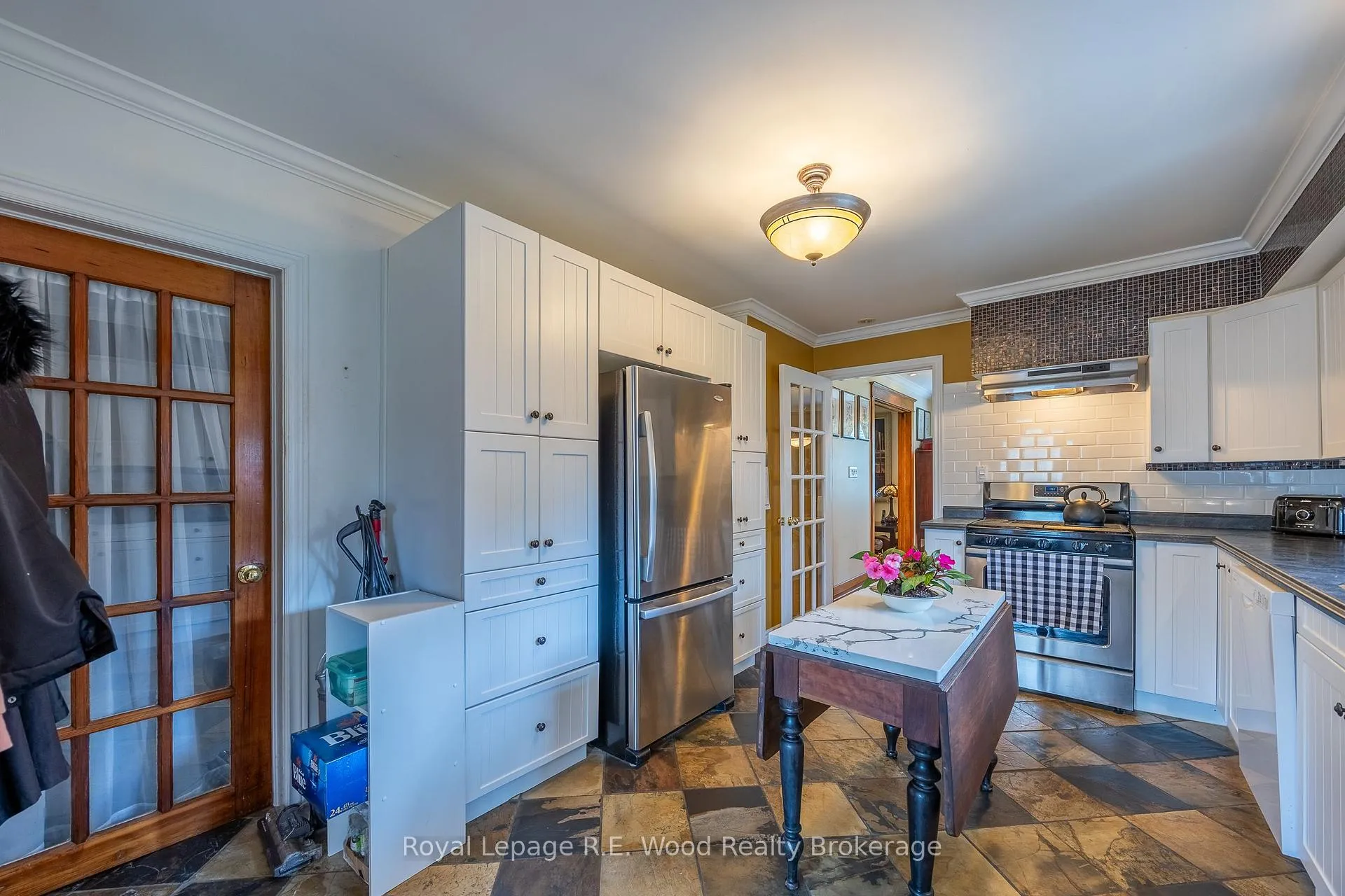 Photo 13 of 25 Edison Drive, Bayham, Vienna — HOMEH