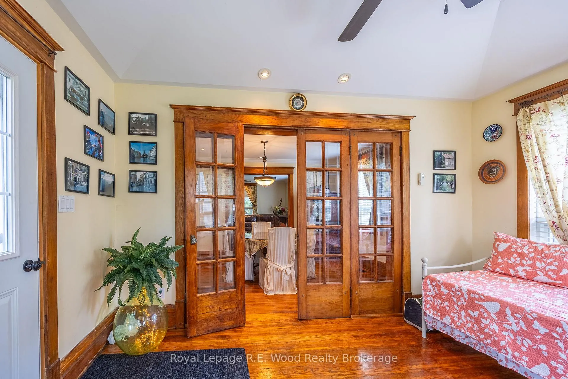Photo 17 of 25 Edison Drive, Bayham, Vienna — HOMEH