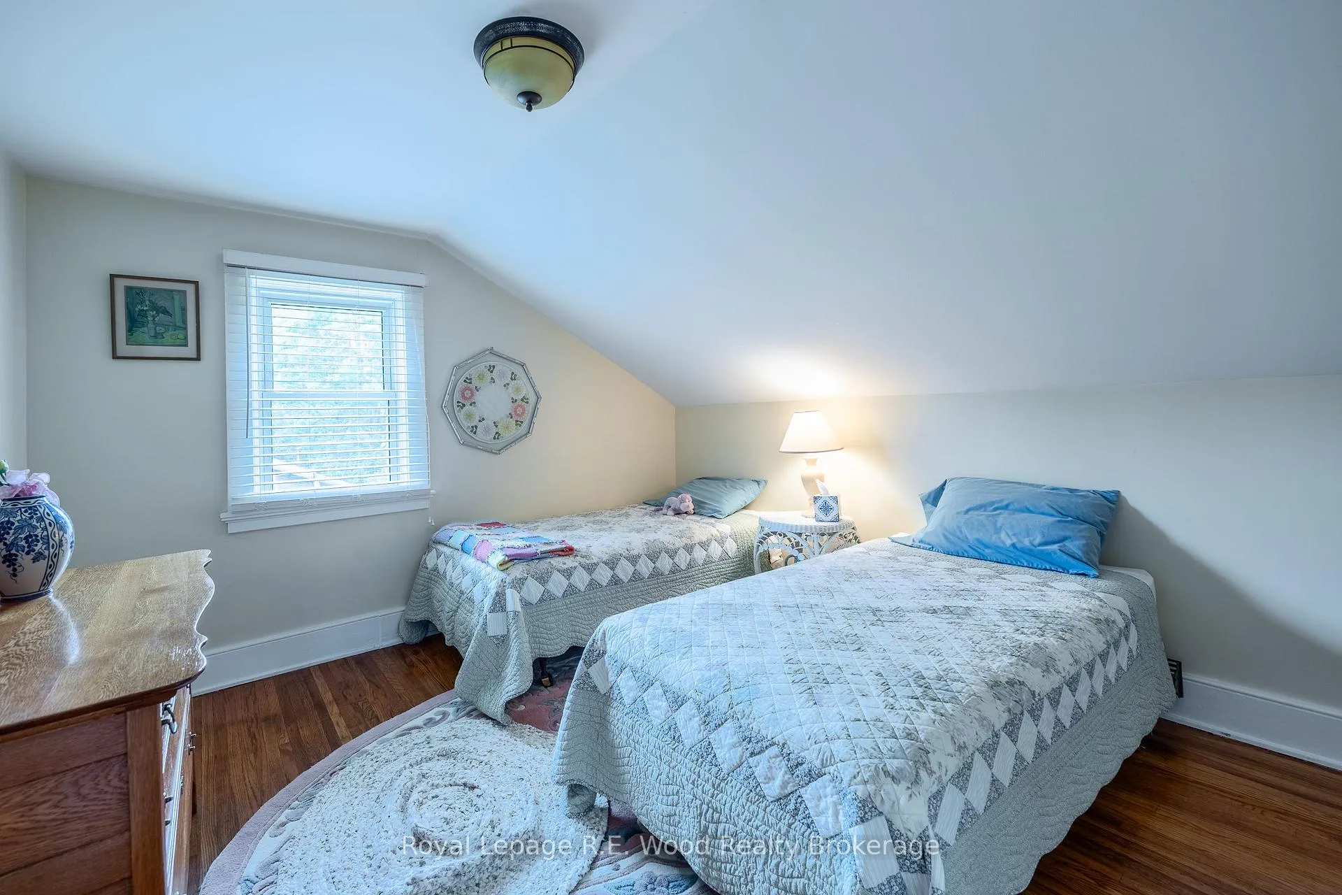 Photo 31 of 25 Edison Drive, Bayham, Vienna — HOMEH