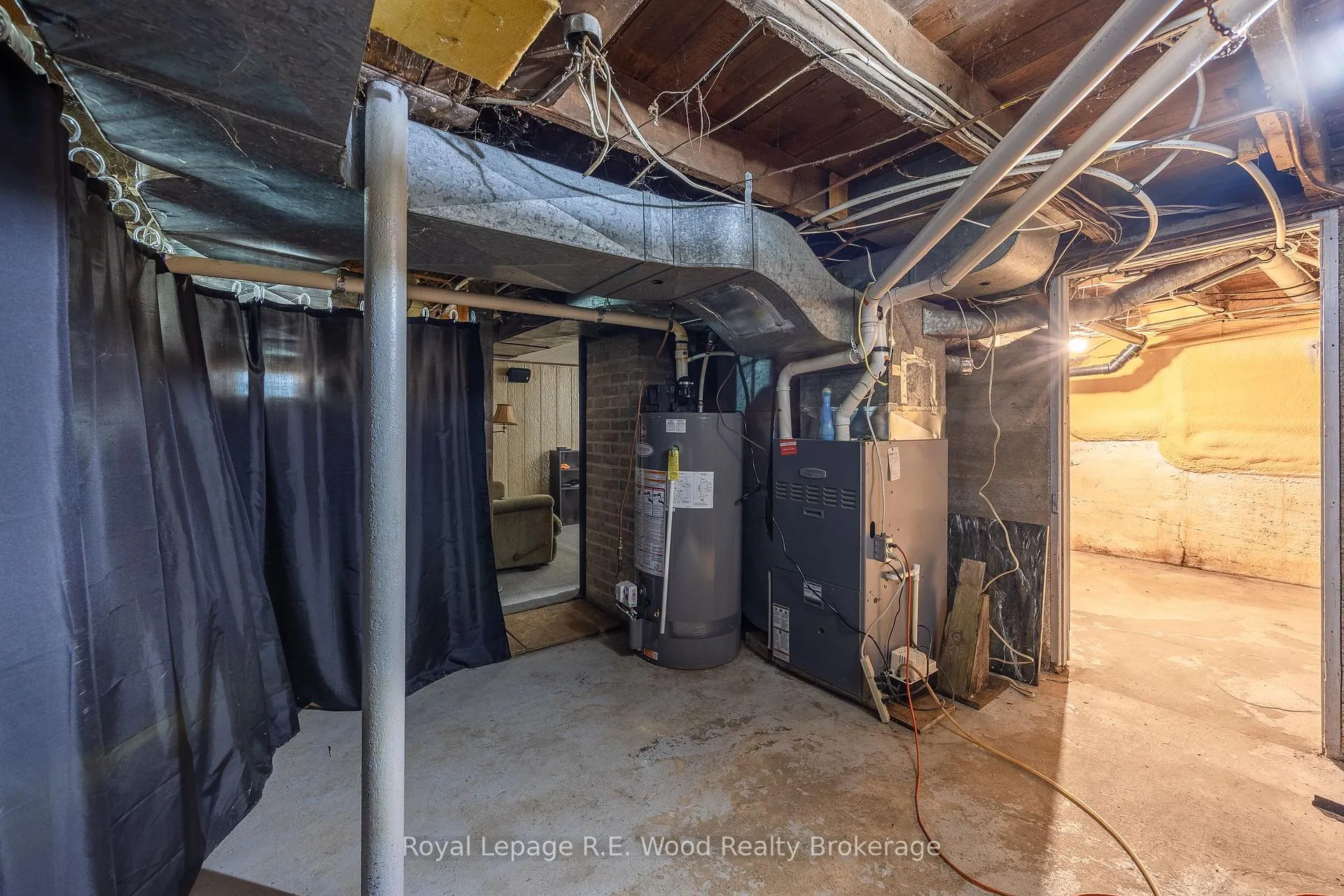 Photo 33 of 25 Edison Drive, Bayham, Vienna — HOMEH