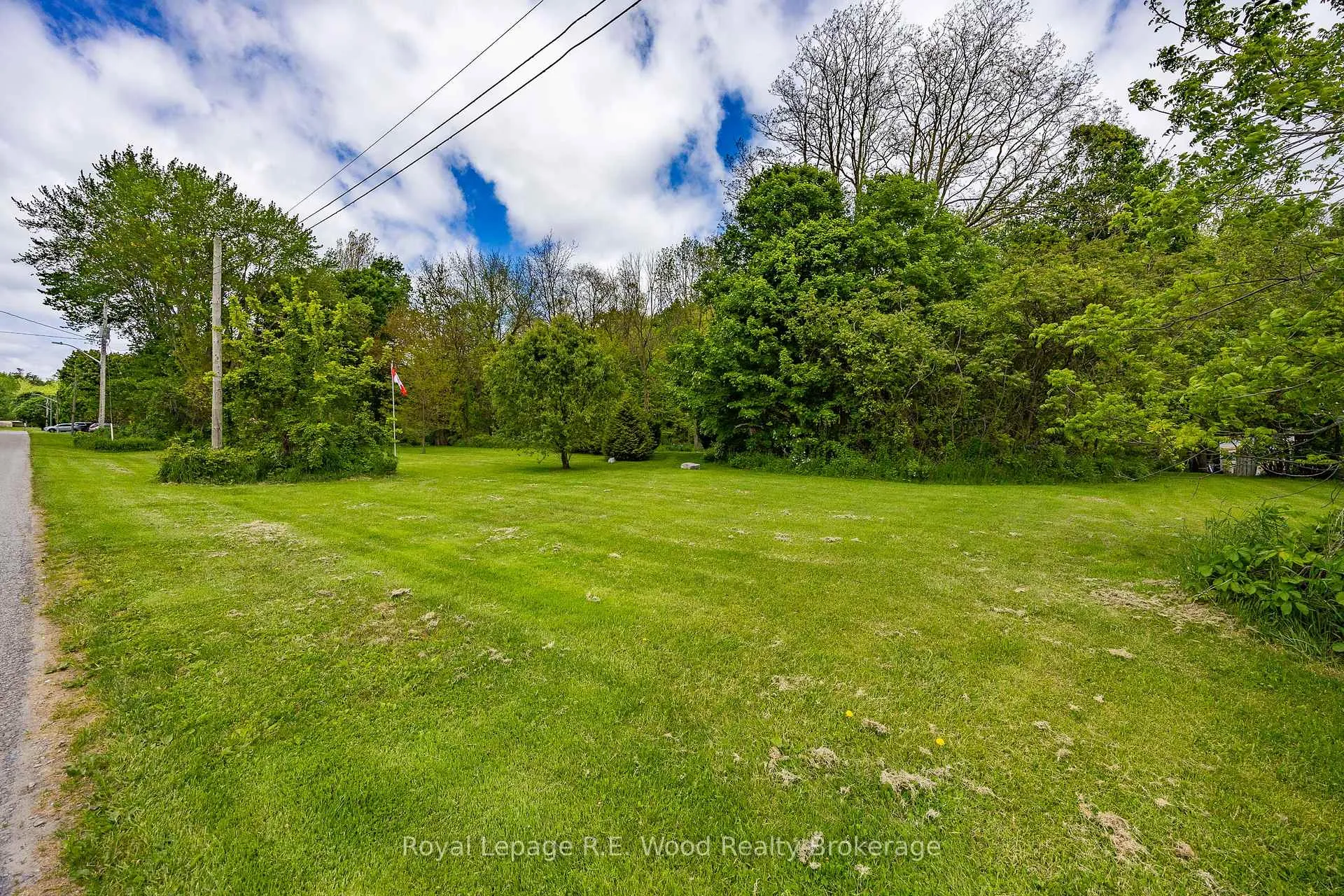 Photo 42 of 25 Edison Drive, Bayham, Vienna — HOMEH