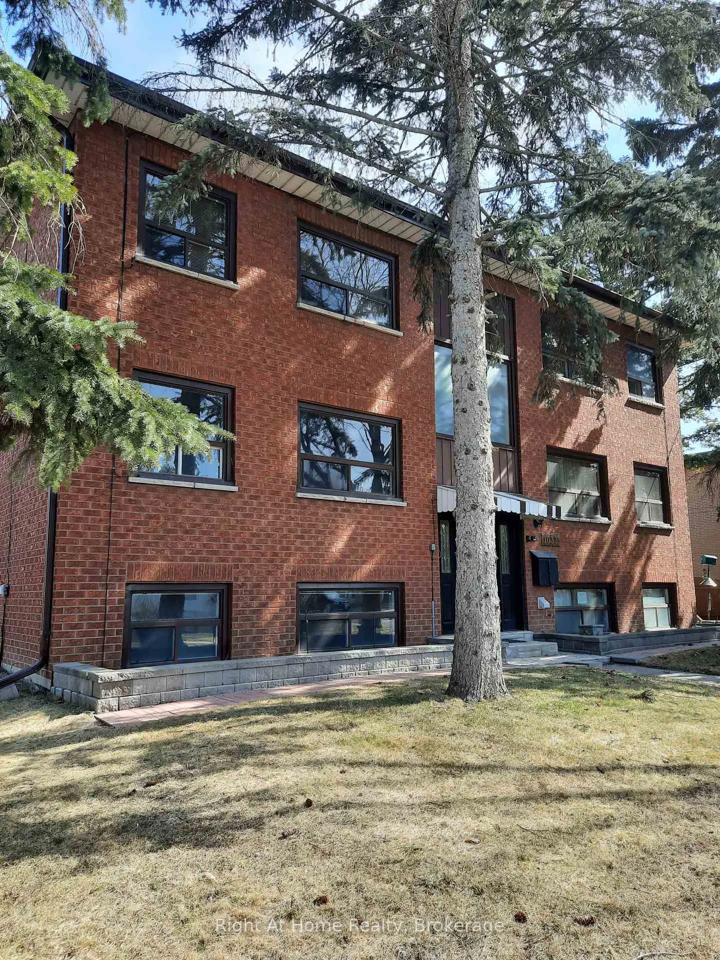 Photo 1 of Unit 1, 1033 Ravine Road, Oshawa, Lakeview — HOMEH