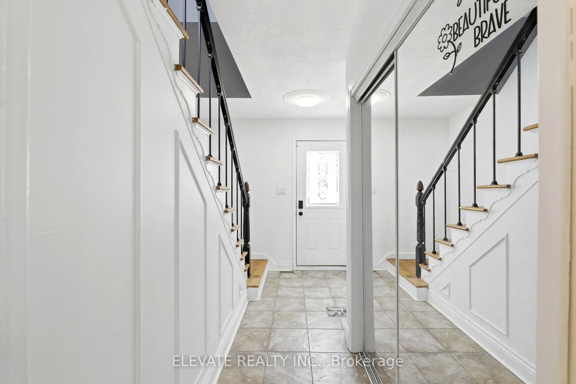 Photo 3 of 4 Pullen Avenue, St. Thomas — HOMEH