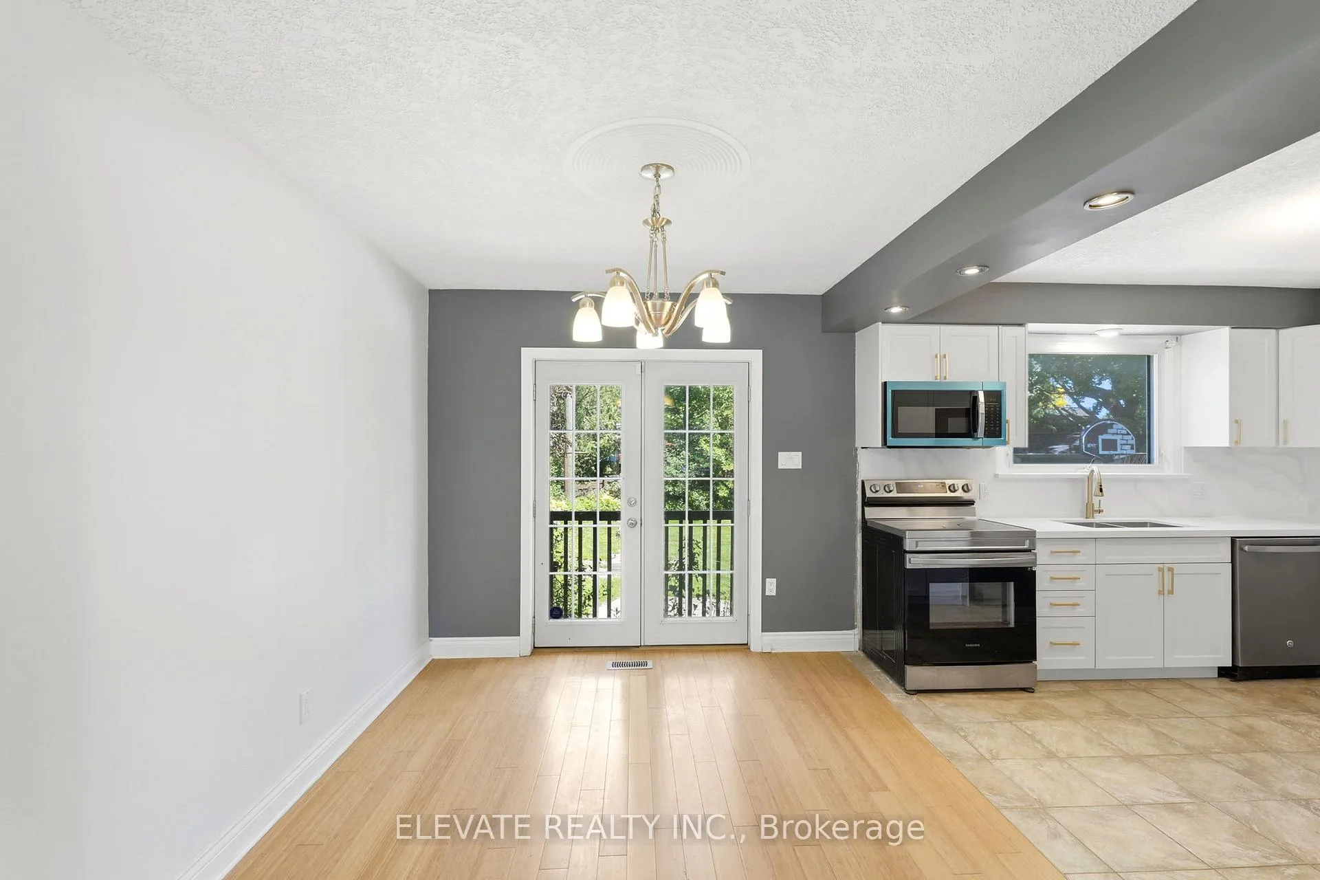 Photo 13 of 4 Pullen Avenue, St. Thomas — HOMEH