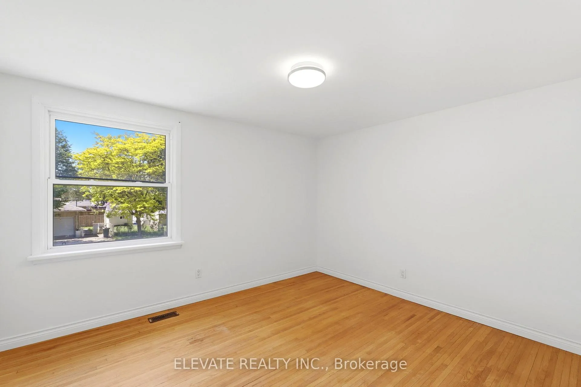 Photo 17 of 4 Pullen Avenue, St. Thomas — HOMEH