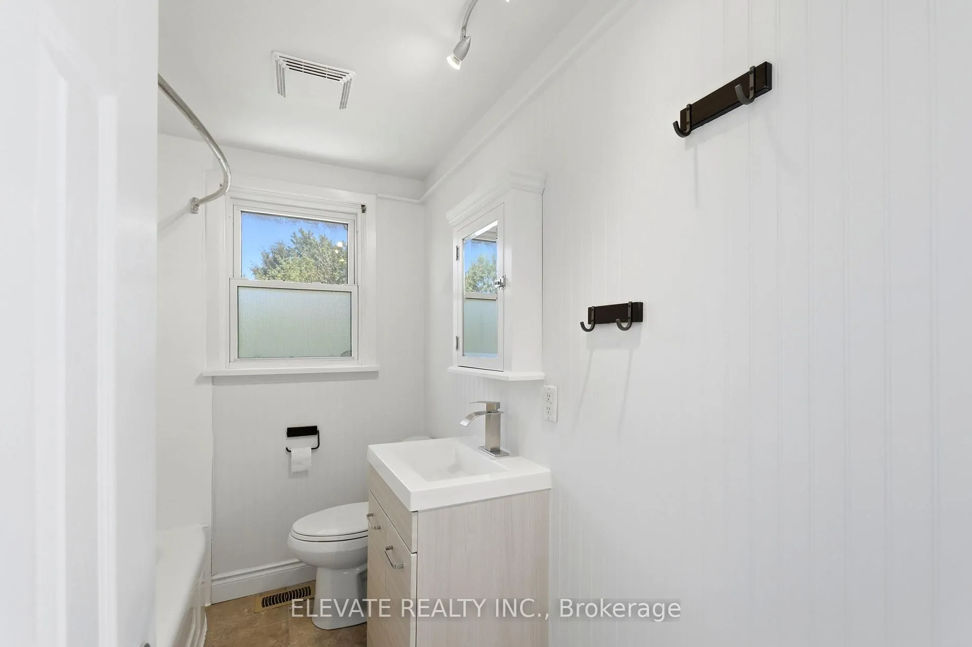 Photo 20 of 4 Pullen Avenue, St. Thomas — HOMEH