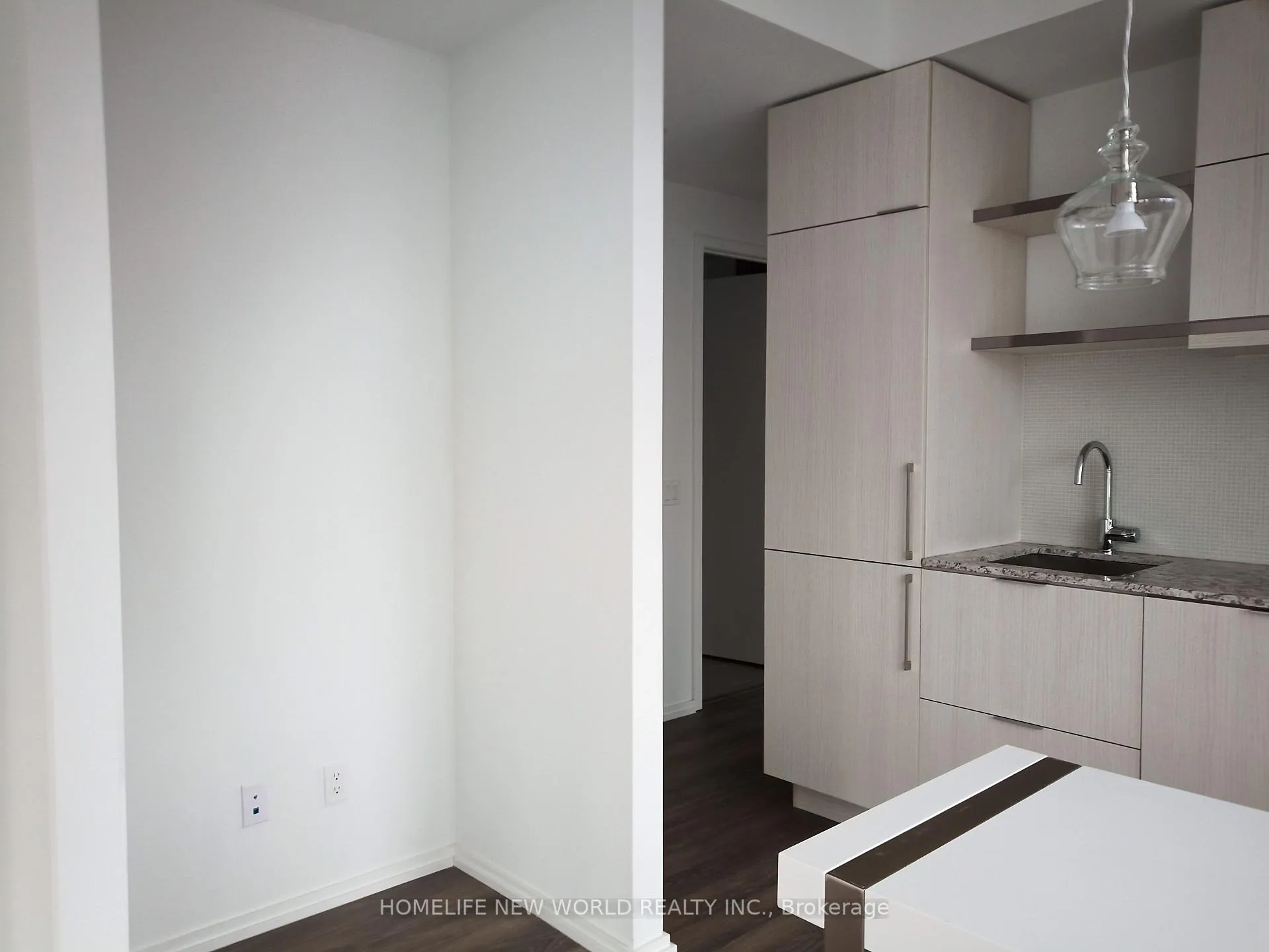 Photo 4 of Unit 197, 197 Yonge Street, Toronto, Church-Yonge Corridor — HOMEH