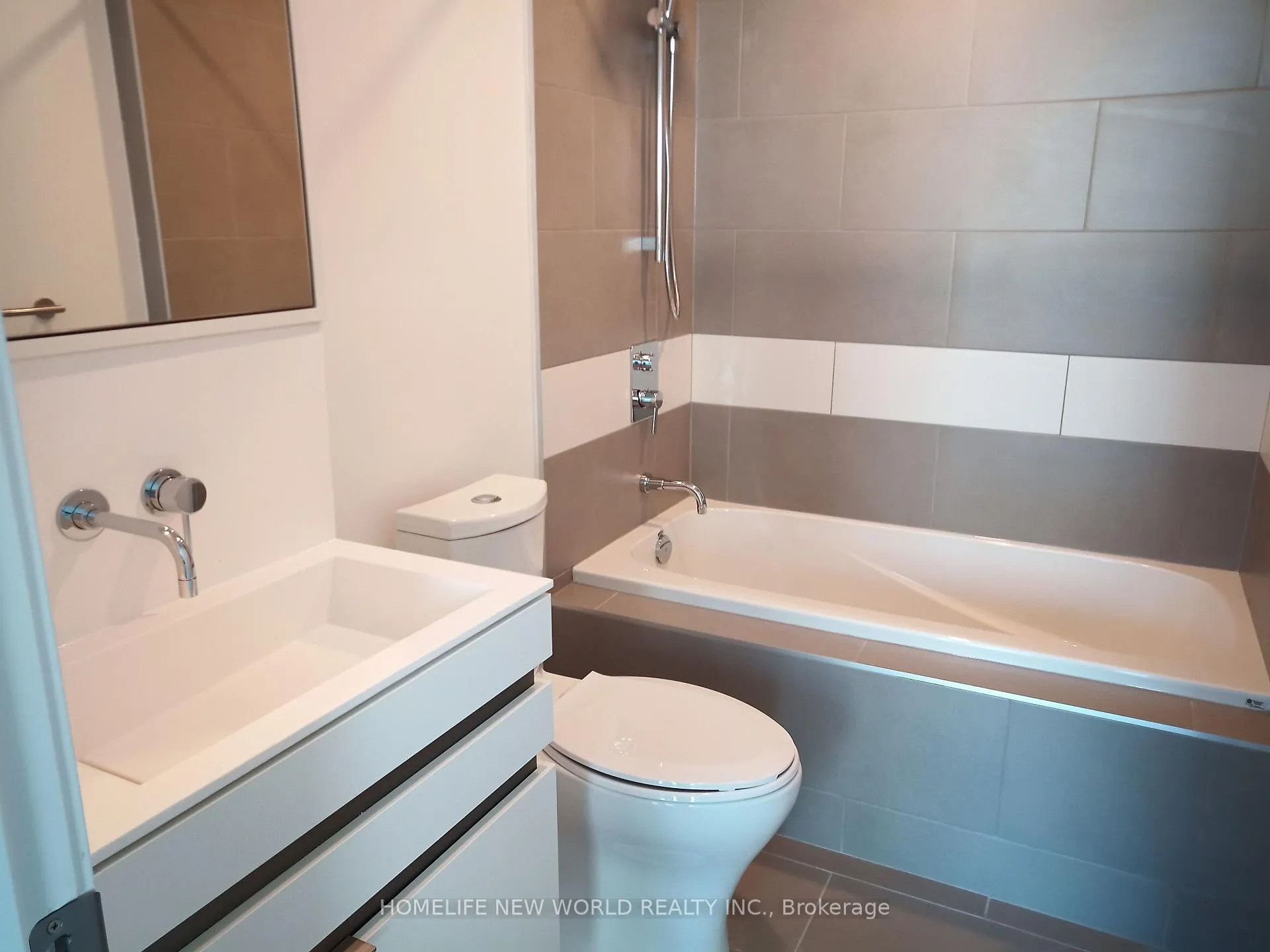 Photo 18 of Unit 197, 197 Yonge Street, Toronto, Church-Yonge Corridor — HOMEH
