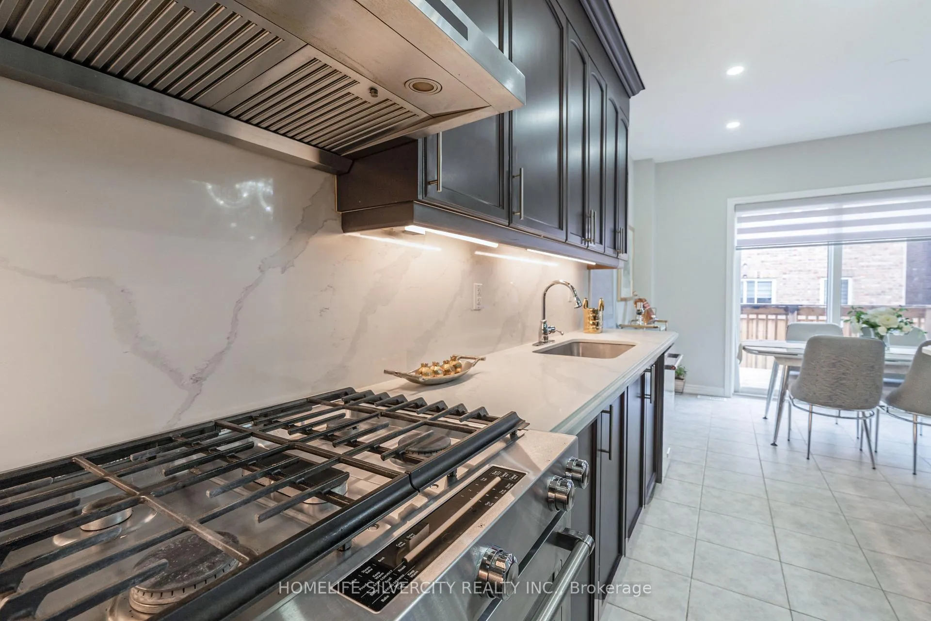 Photo 15 of 17 Henry Moody Drive, Brampton, Northwest Brampton — HOMEH
