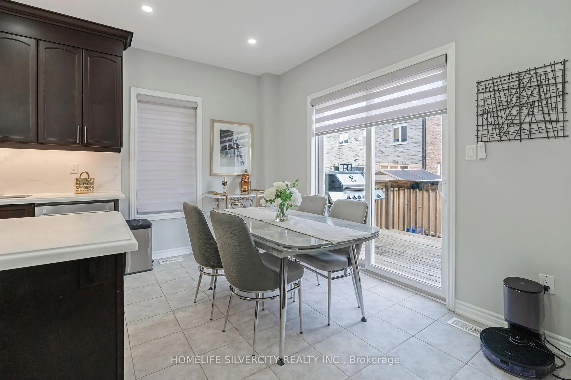 Photo 17 of 17 Henry Moody Drive, Brampton, Northwest Brampton — HOMEH
