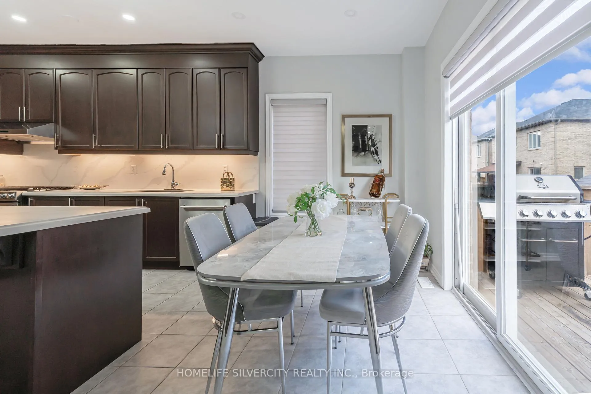 Photo 18 of 17 Henry Moody Drive, Brampton, Northwest Brampton — HOMEH