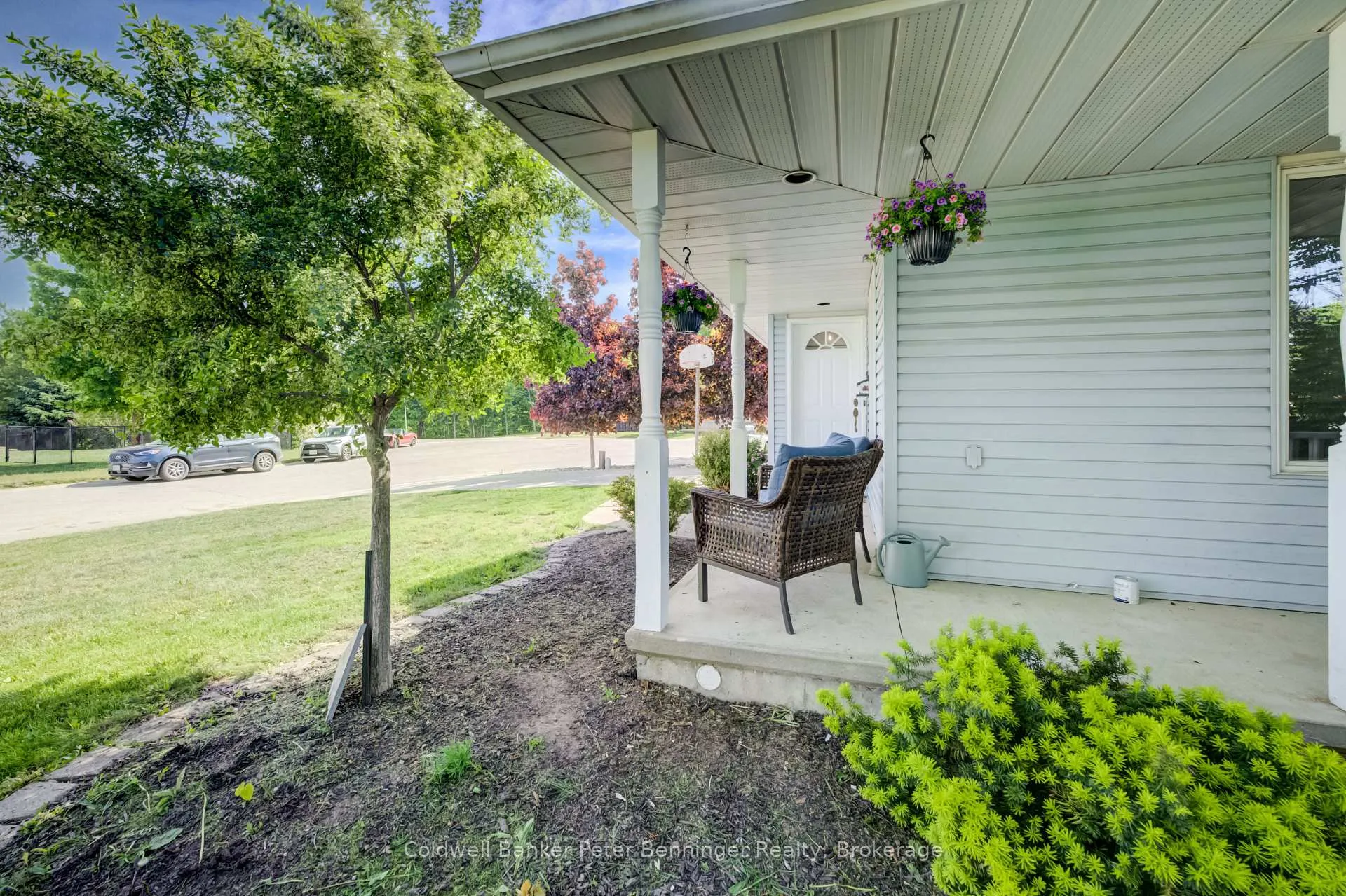 Photo 4 of 54 Ellen Avenue, Brockton — HOMEH