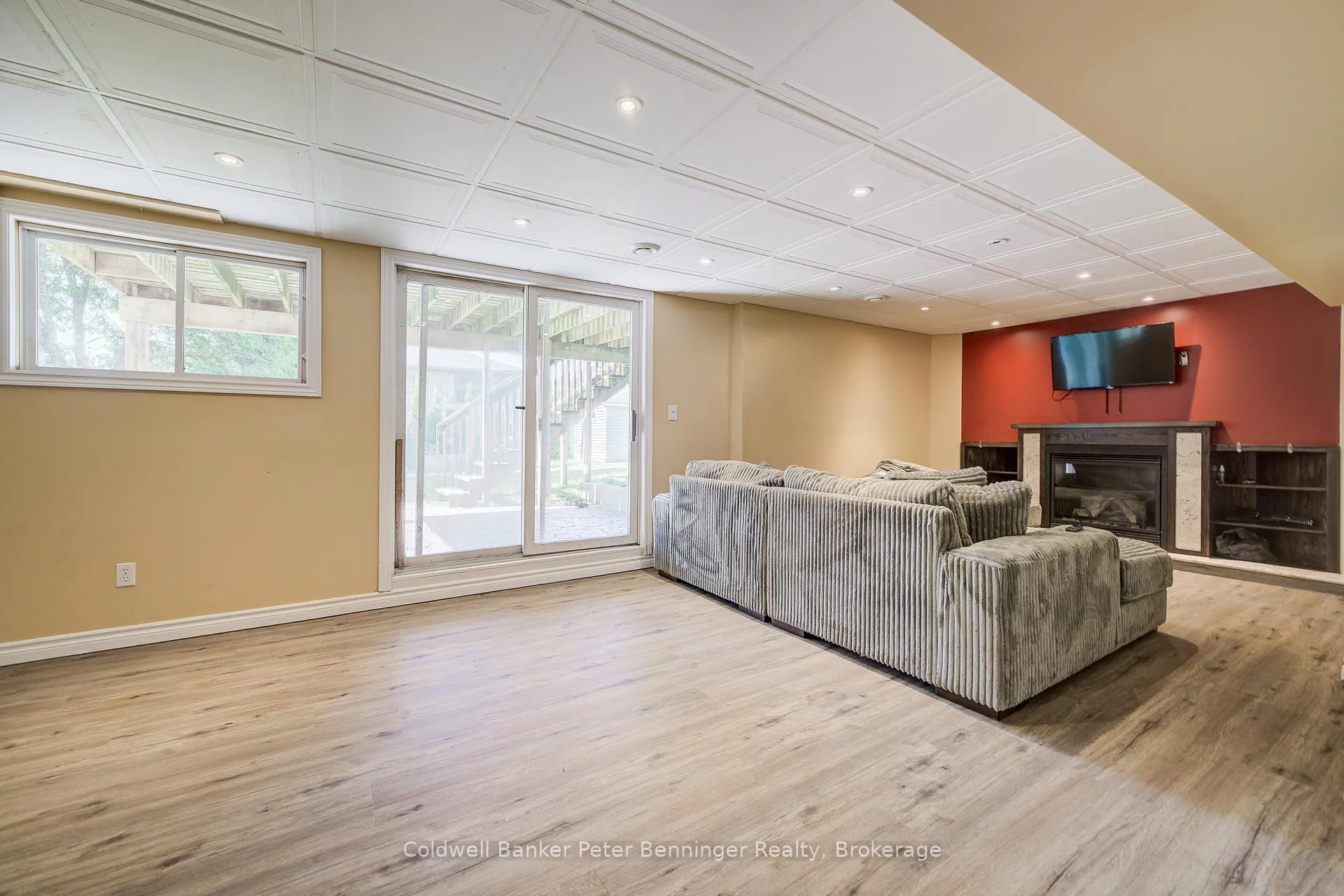 Photo 27 of 54 Ellen Avenue, Brockton — HOMEH