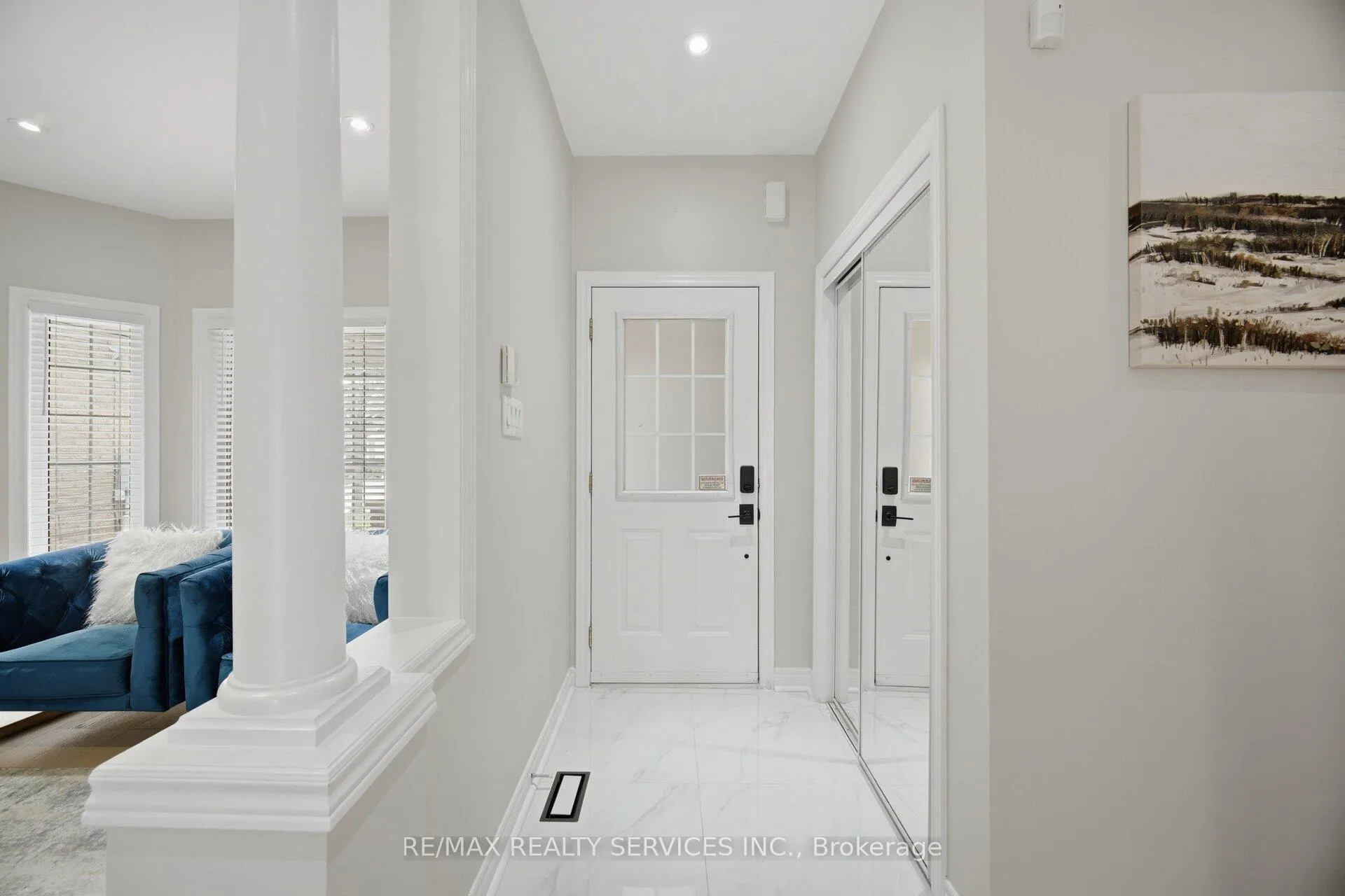 Photo 7 of 130 Yuile Court, Brampton, Fletcher's Creek South — HOMEH