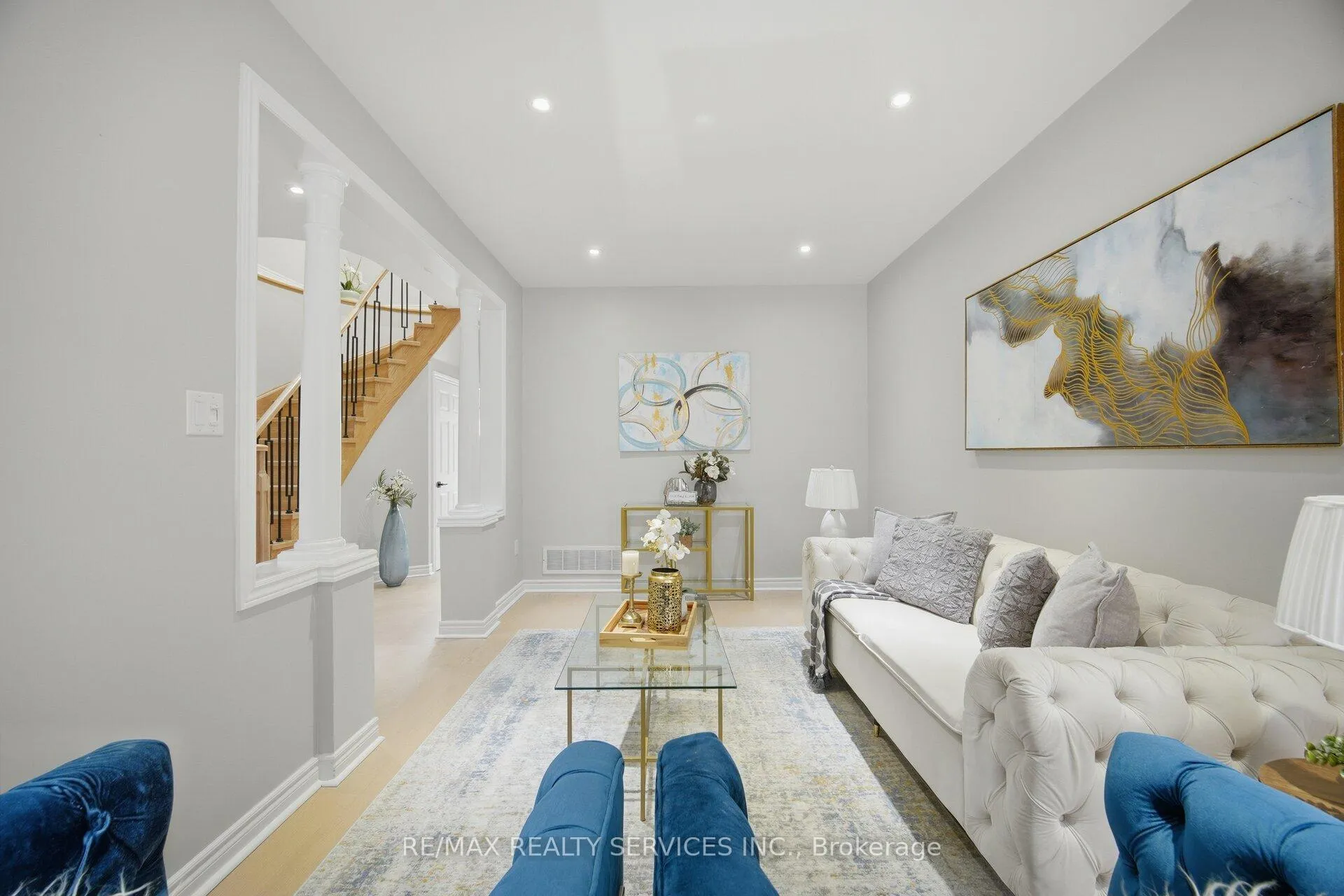 Photo 9 of 130 Yuile Court, Brampton, Fletcher's Creek South — HOMEH