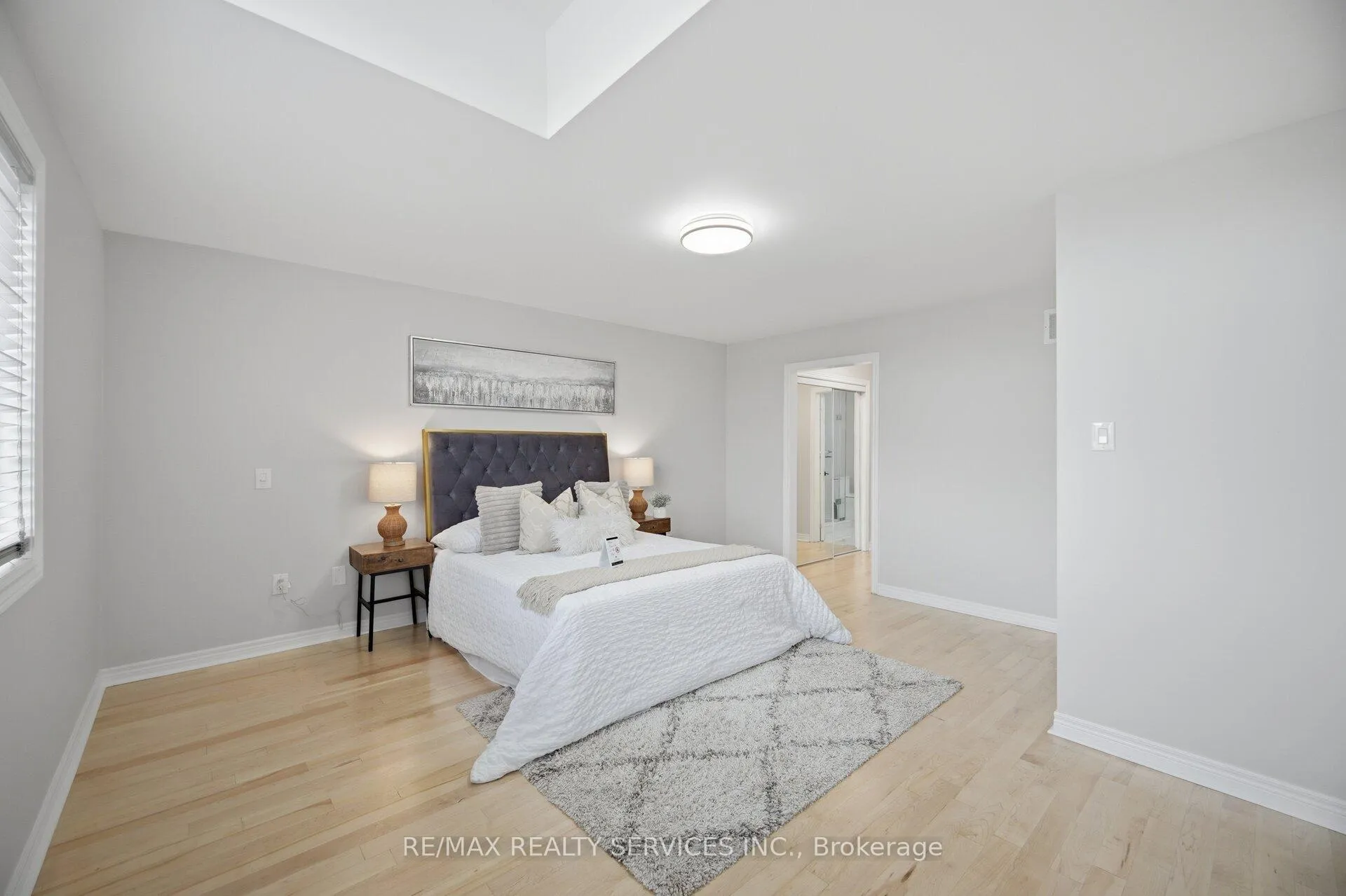 Photo 24 of 130 Yuile Court, Brampton, Fletcher's Creek South — HOMEH