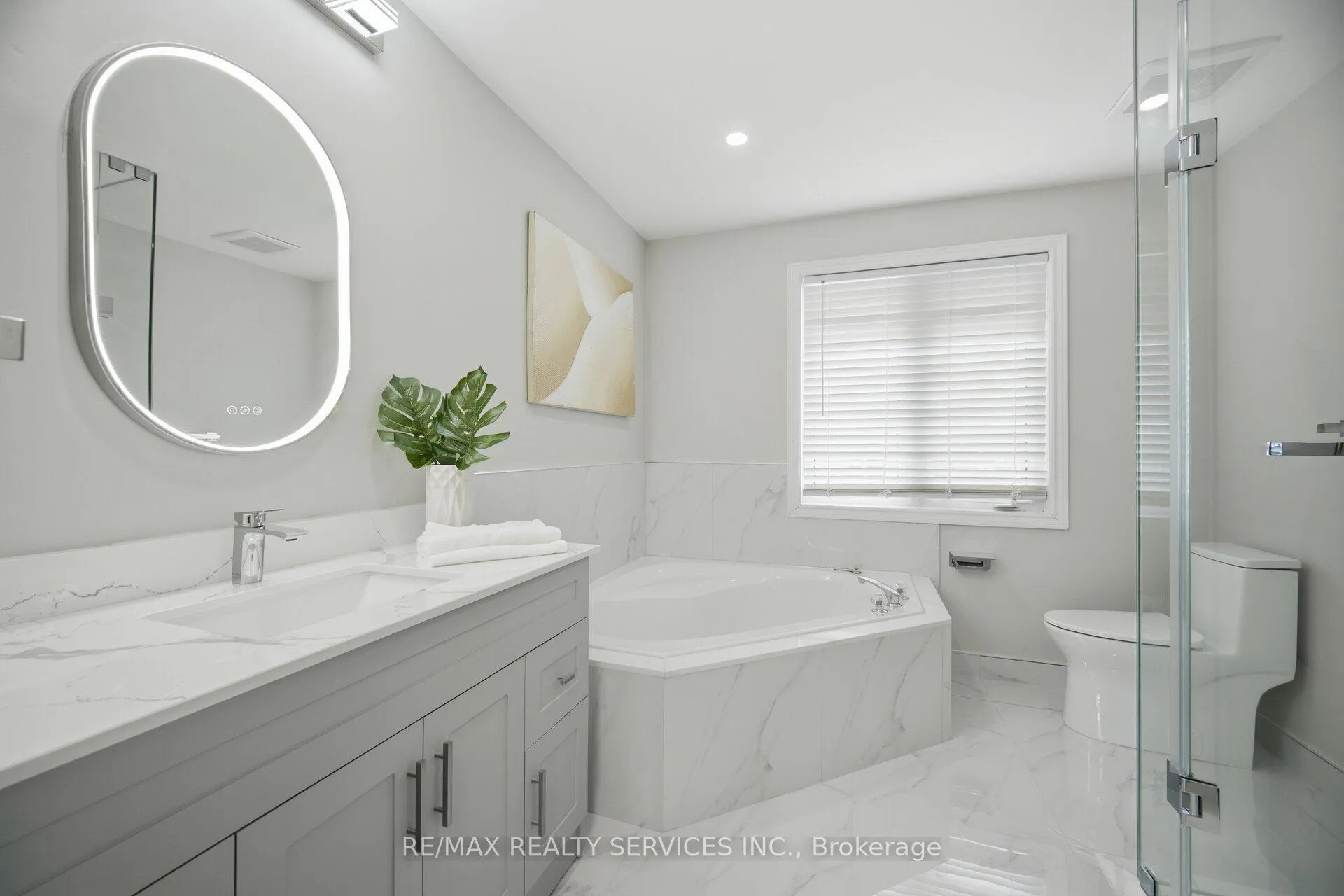 Photo 27 of 130 Yuile Court, Brampton, Fletcher's Creek South — HOMEH