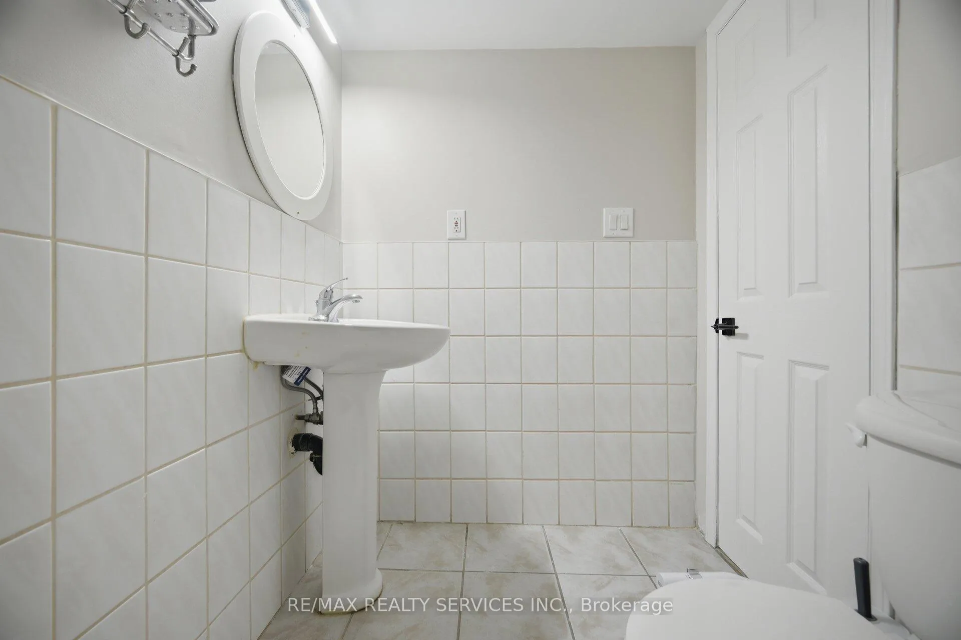 Photo 45 of 130 Yuile Court, Brampton, Fletcher's Creek South — HOMEH