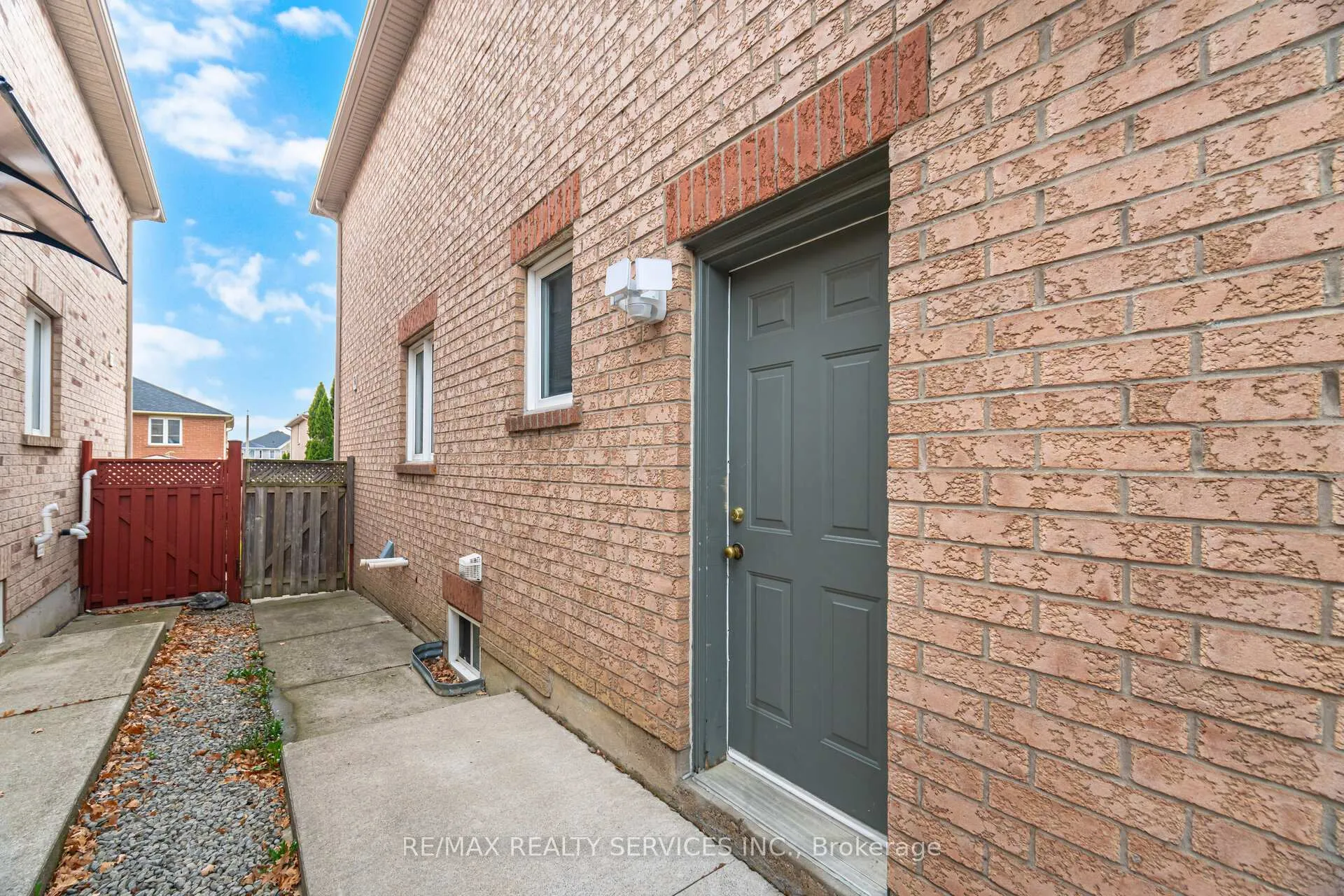 Photo 46 of 130 Yuile Court, Brampton, Fletcher's Creek South — HOMEH