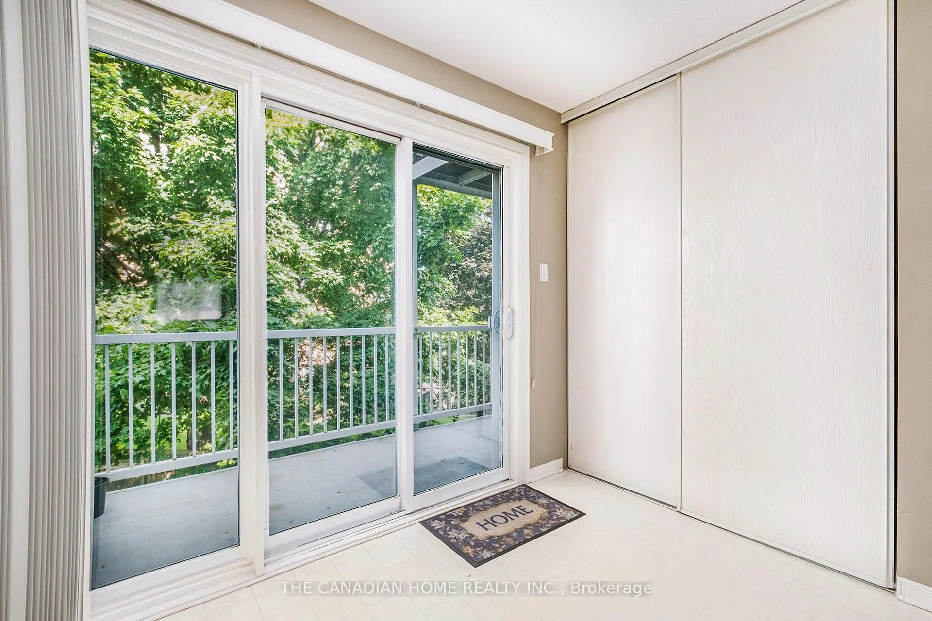 Photo 14 of Unit 27, 1672 Locksley Lane, Ottawa, Beaconwood — HOMEH