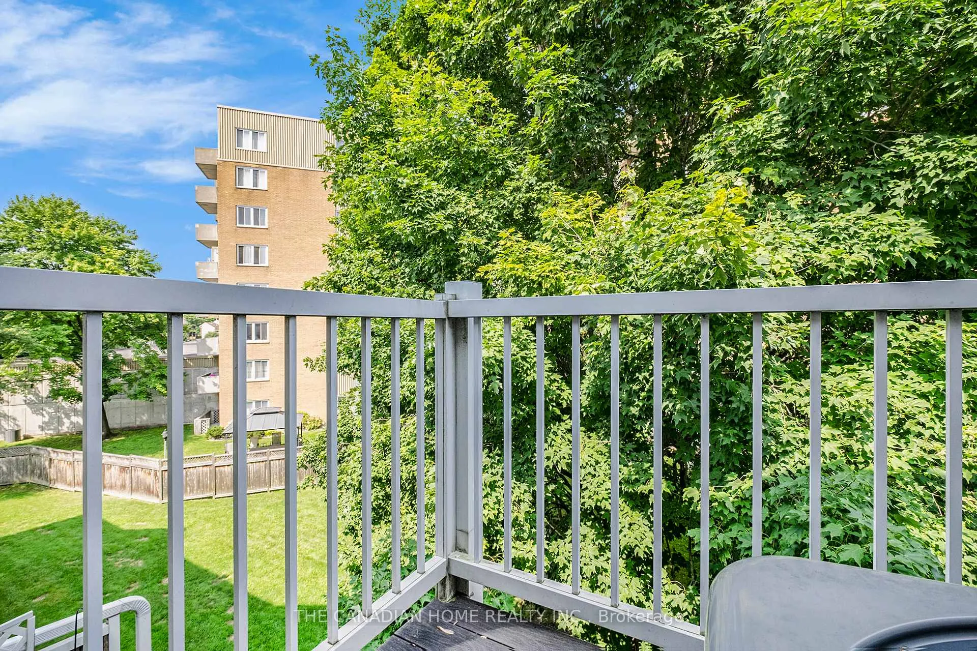 Photo 24 of Unit 27, 1672 Locksley Lane, Ottawa, Beaconwood — HOMEH