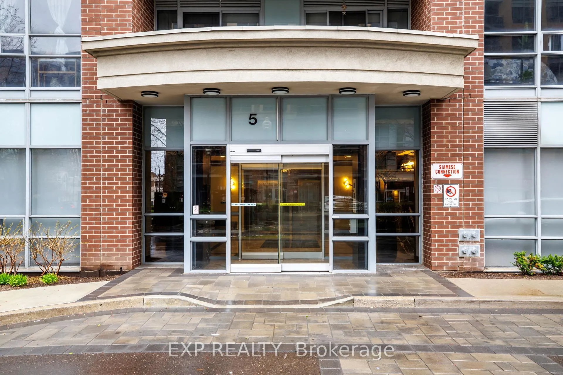 Photo 1 of Unit 1605, 5 Michael Power Place, Etobicoke, Islington-City Centre West — HOMEH