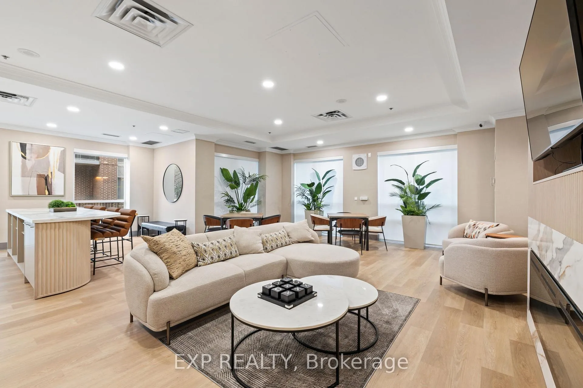 Photo 22 of Unit 1605, 5 Michael Power Place, Etobicoke, Islington-City Centre West — HOMEH